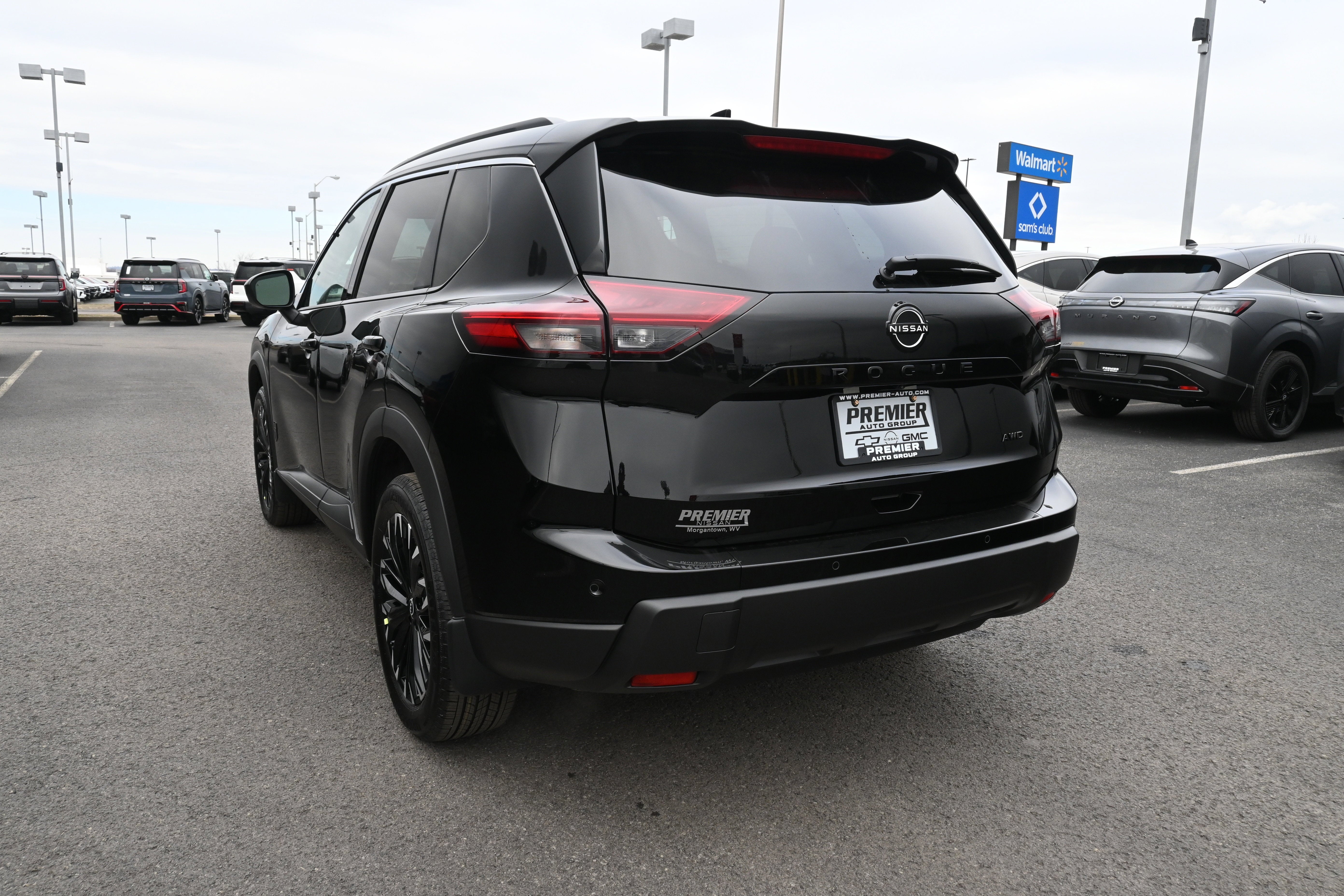 2026 Nissan Rogue Dark Armor™