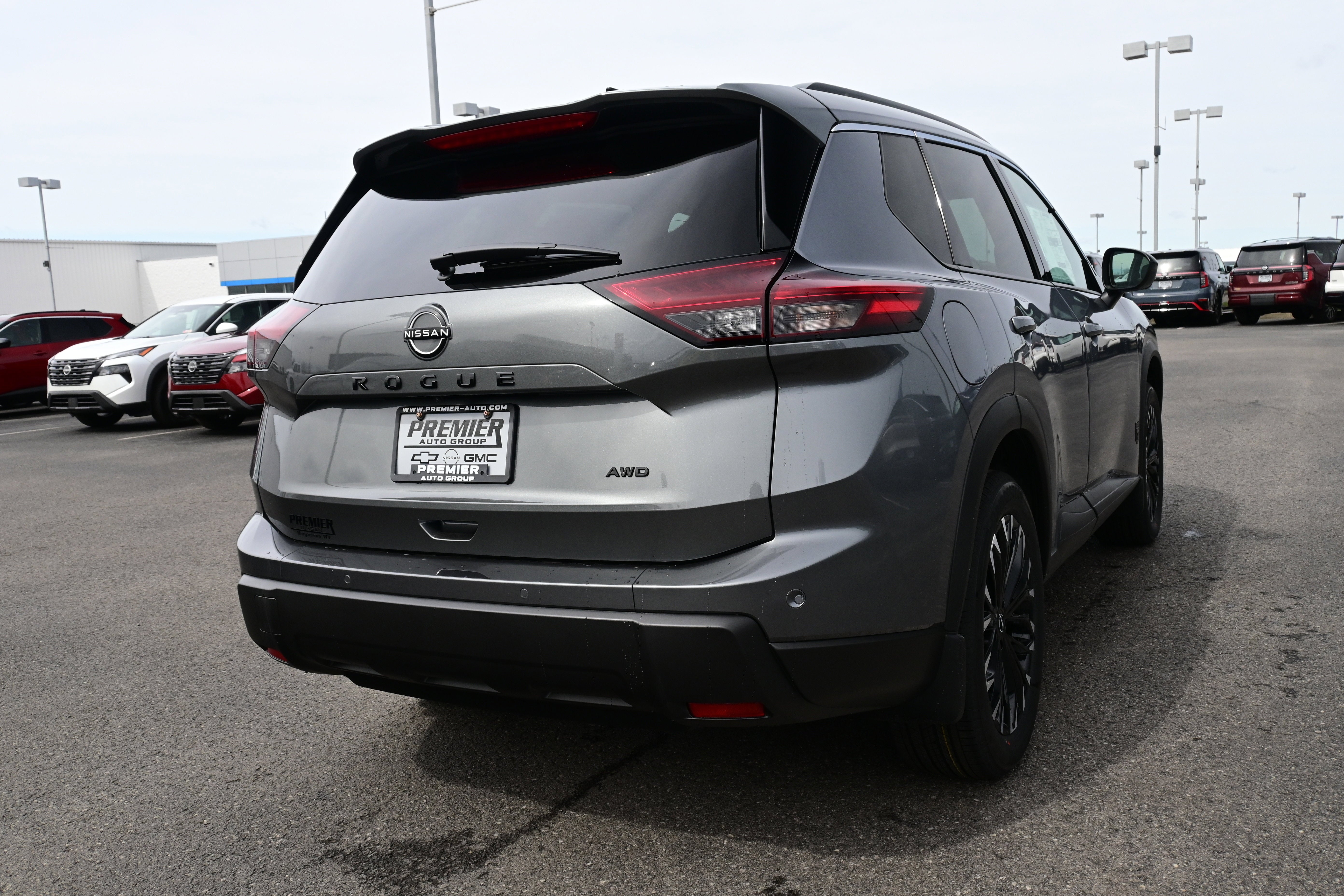 2026 Nissan Rogue Dark Armor™
