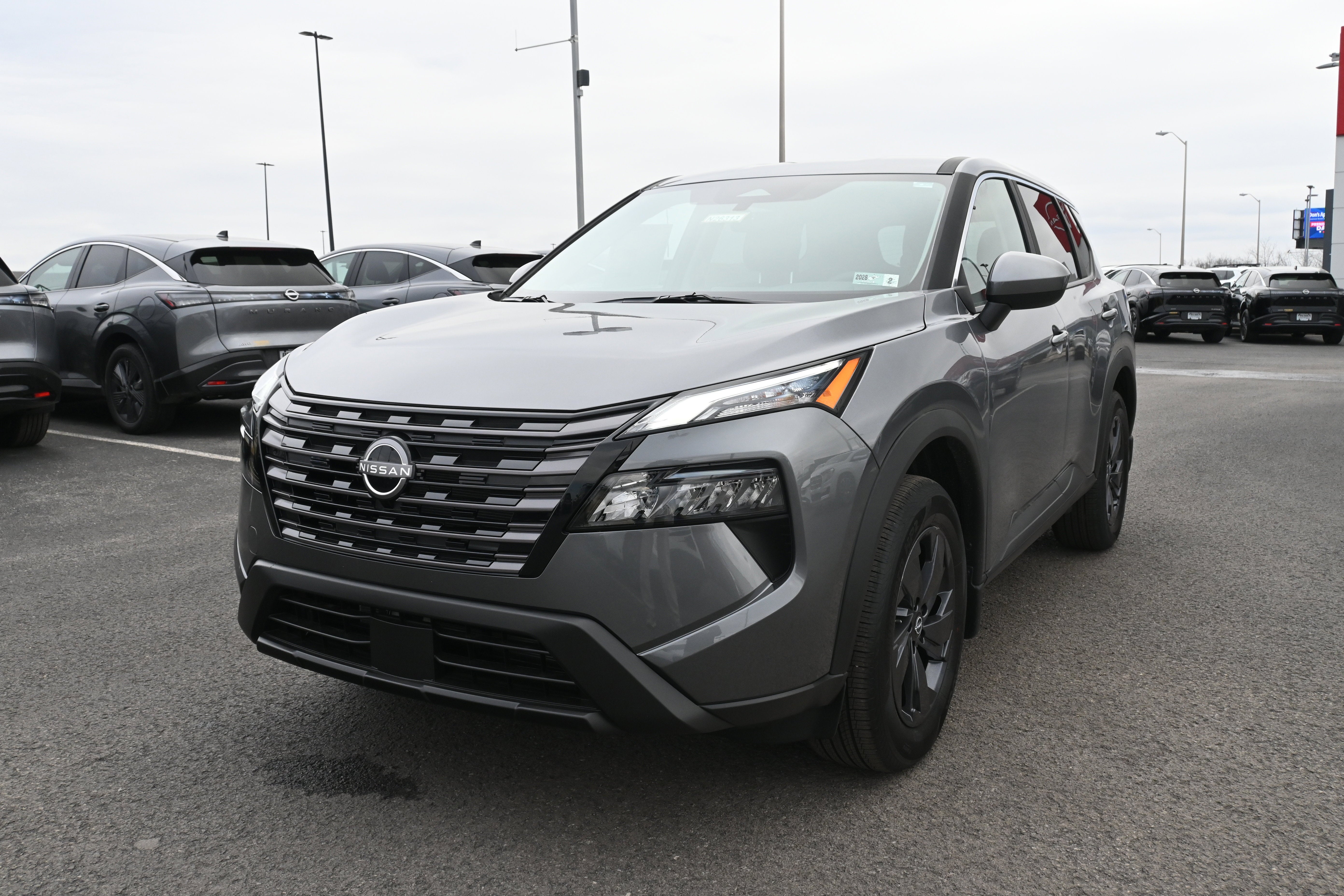 2026 Nissan Rogue SV