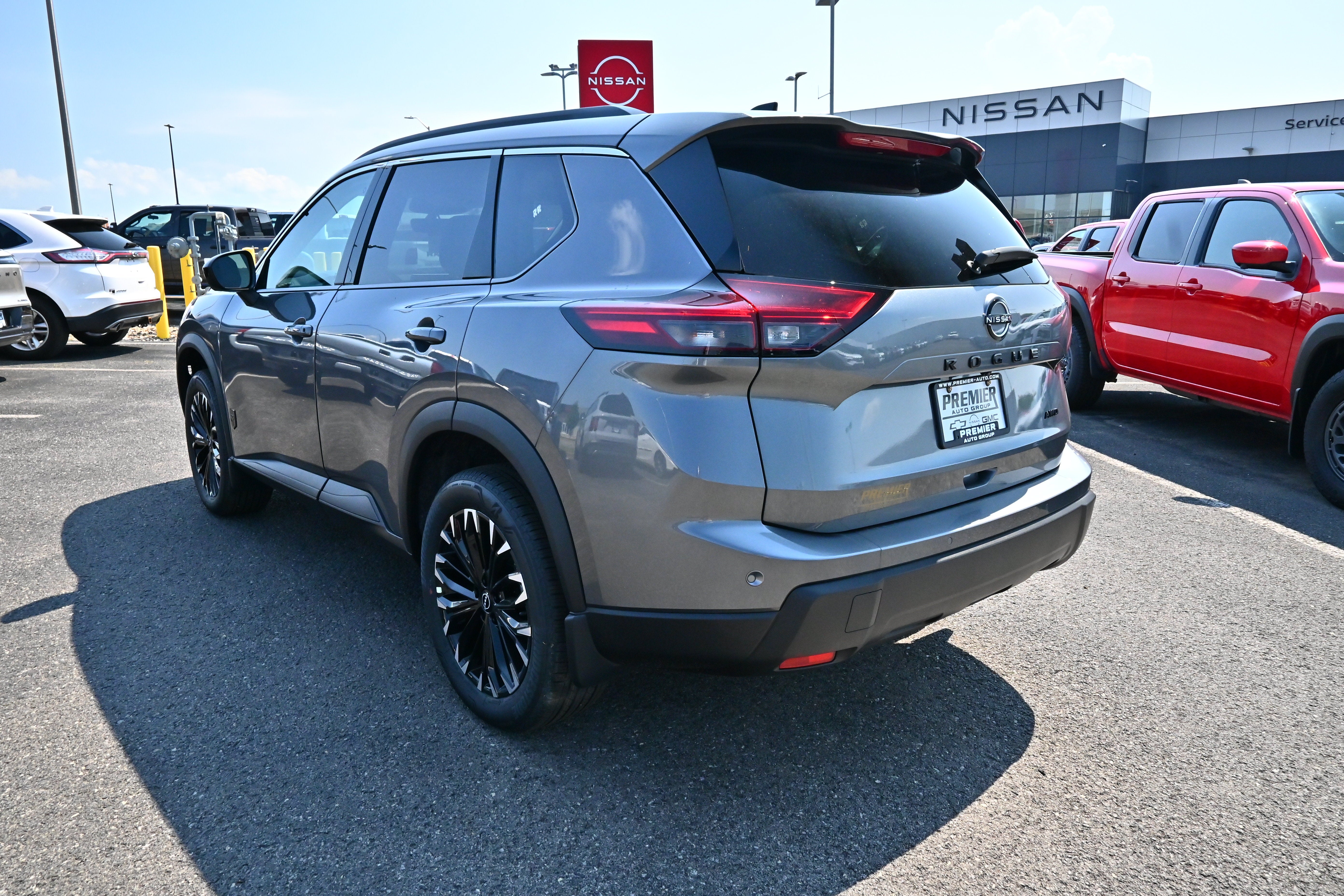 2026 Nissan Rogue Dark Armor™