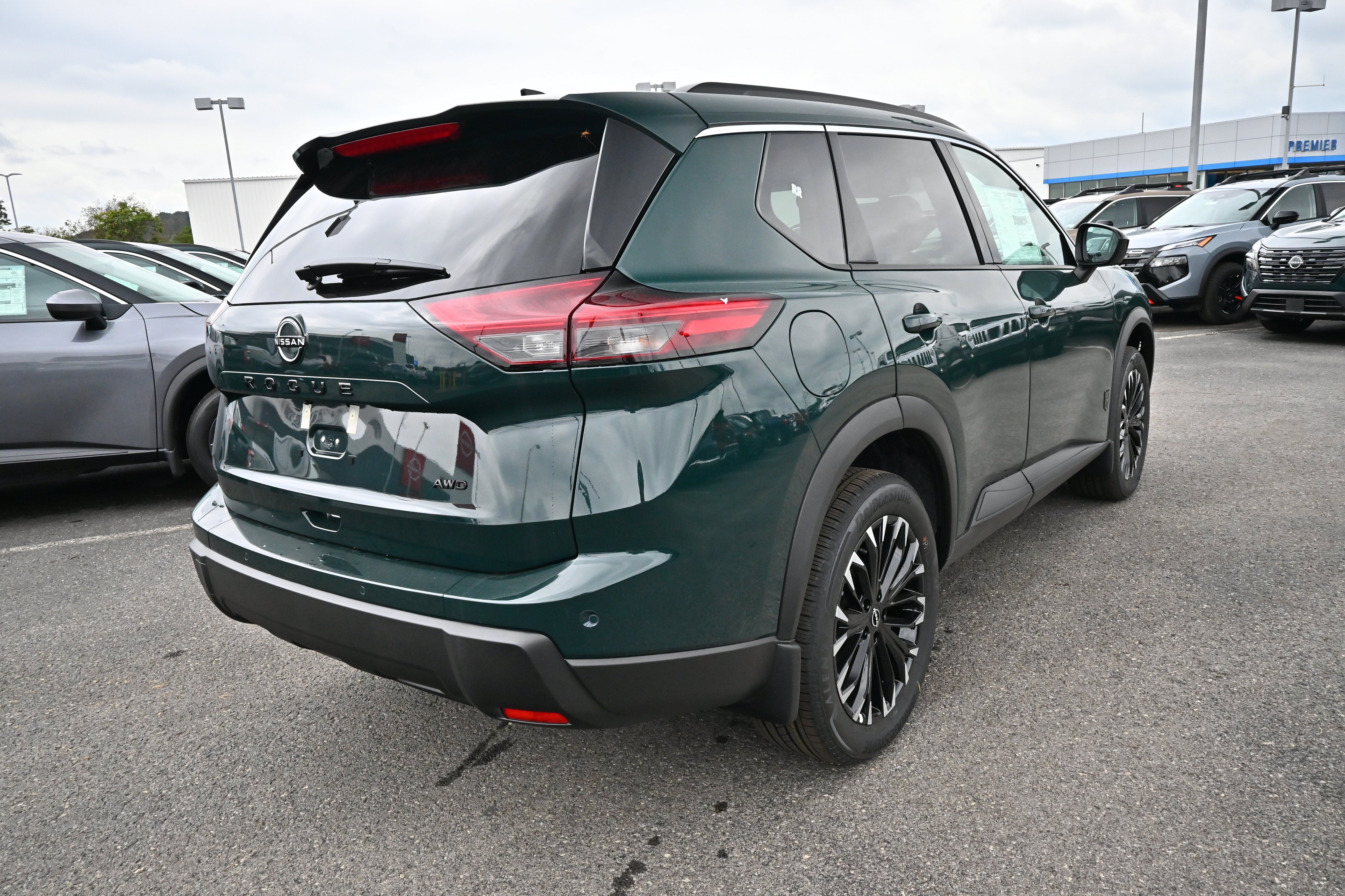 2026 Nissan Rogue Dark Armor™