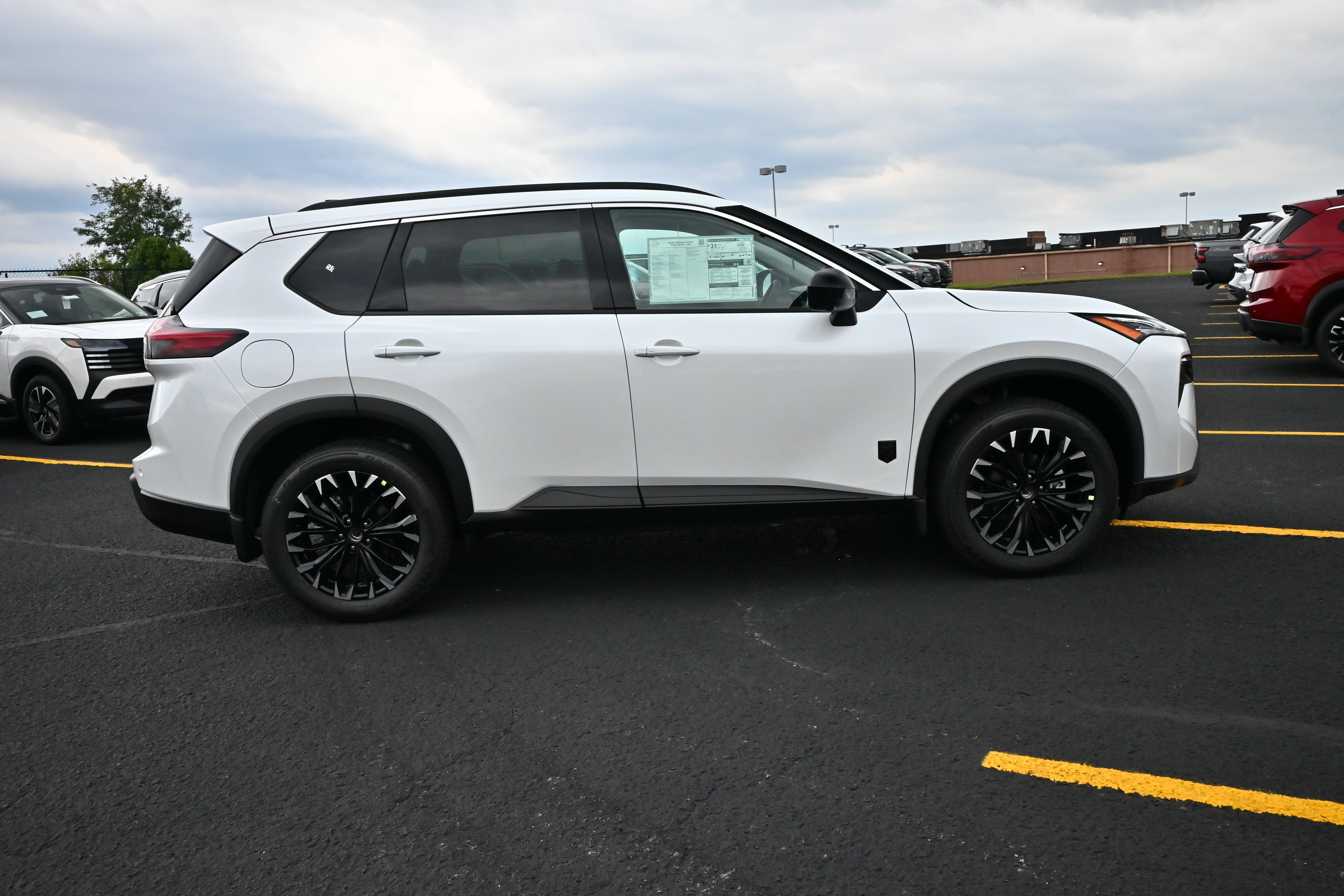 2026 Nissan Rogue Dark Armor™