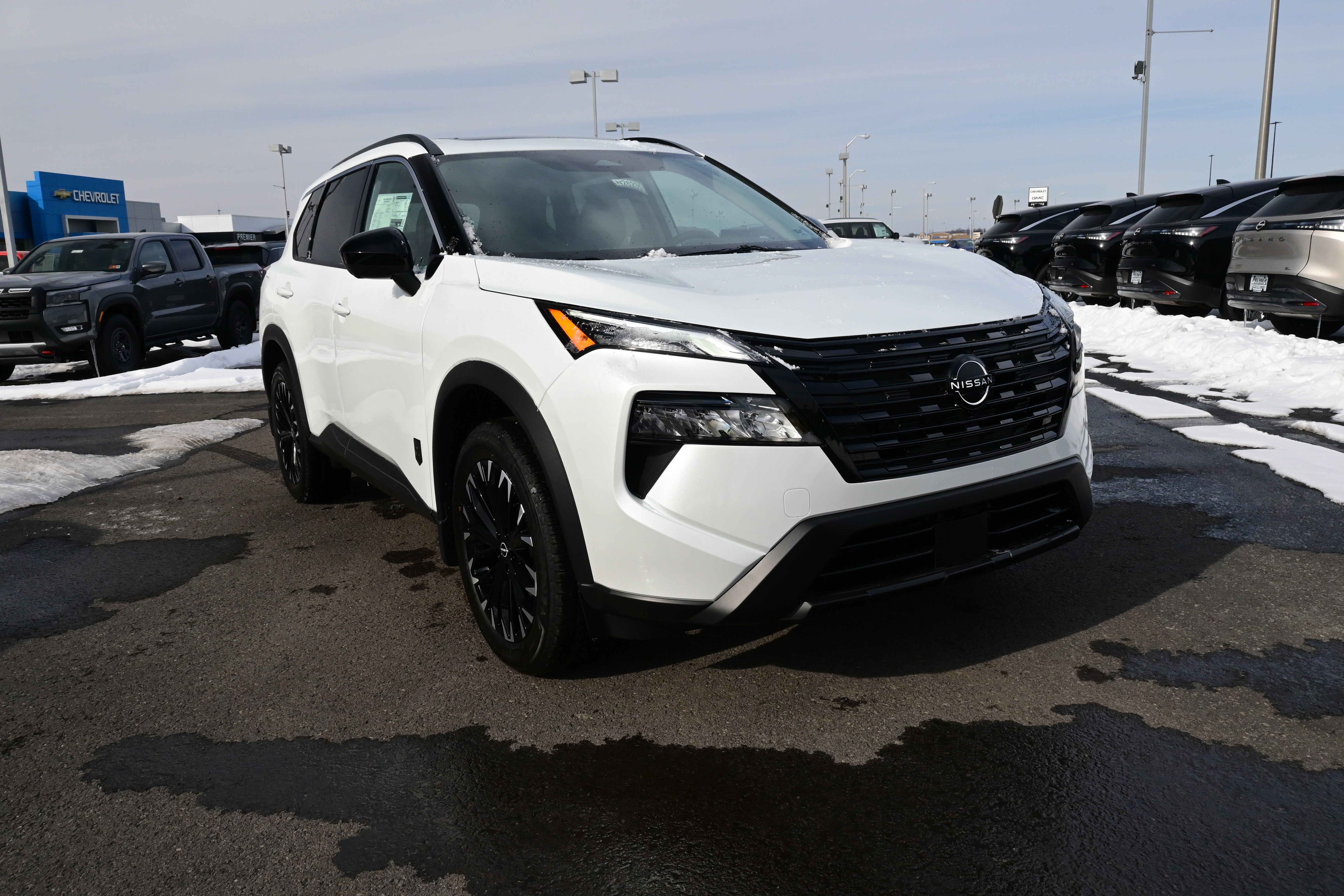 2026 Nissan Rogue Dark Armor™