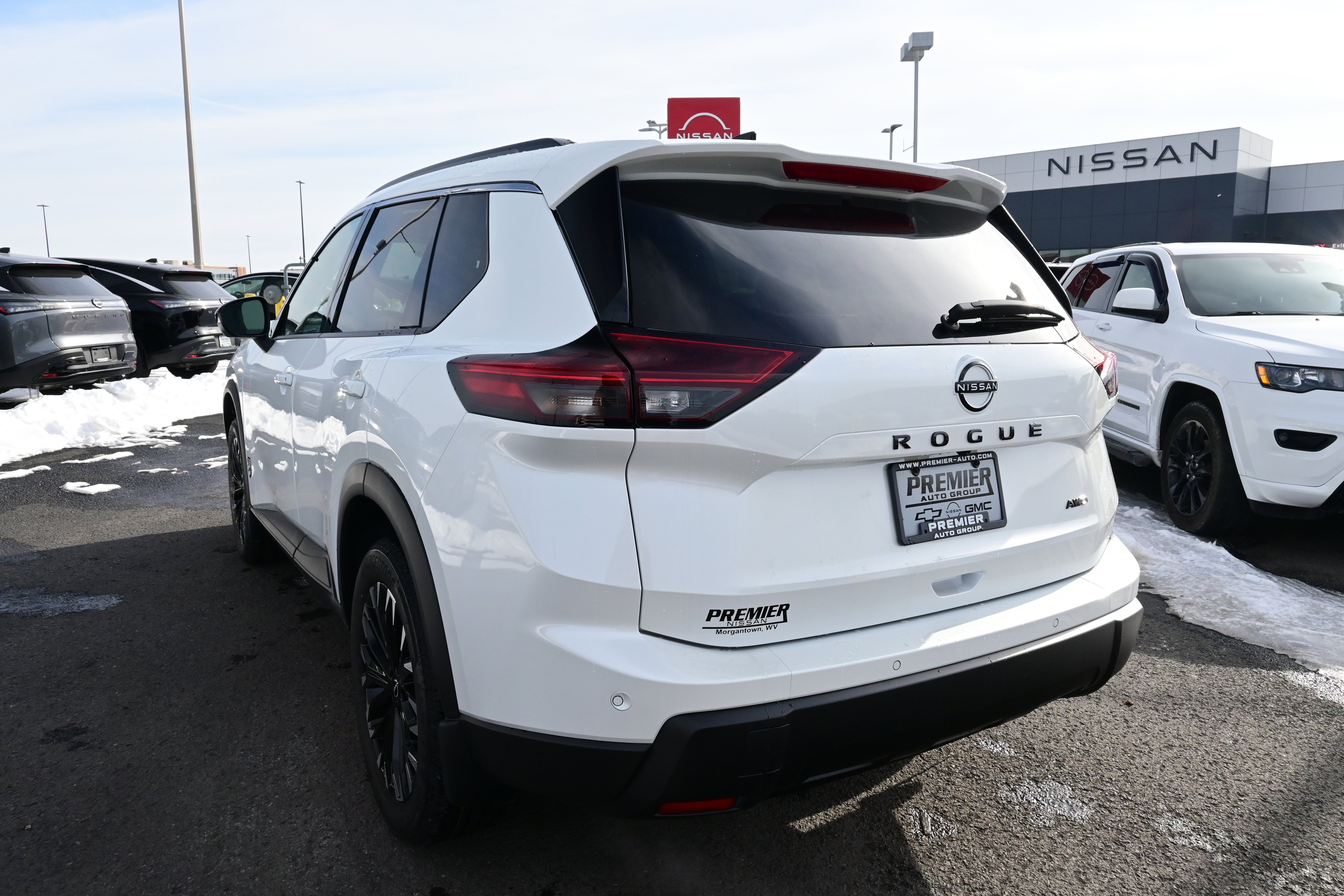 2026 Nissan Rogue Dark Armor™