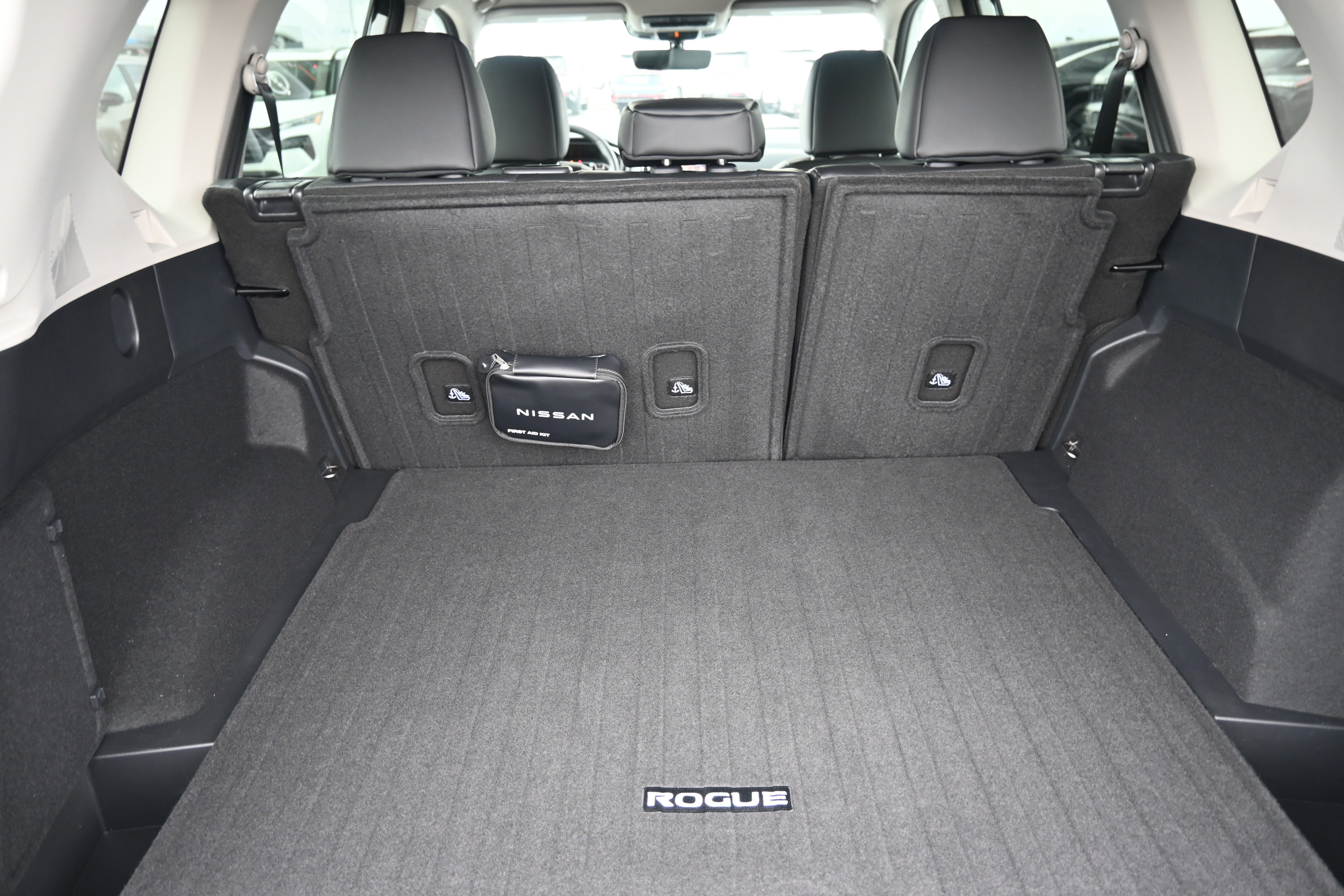 2026 Nissan Rogue Dark Armor™