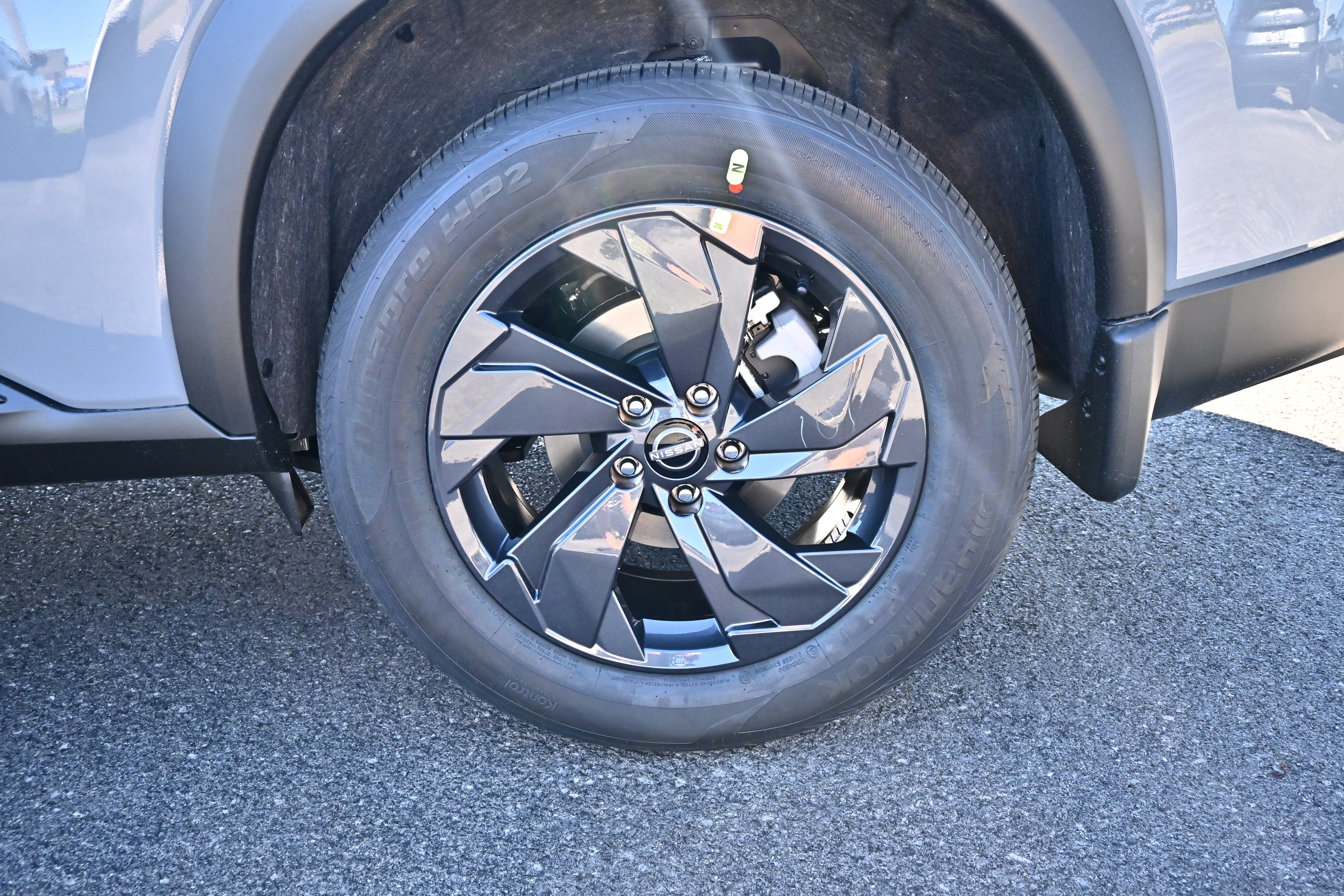 2027 Nissan Rogue SV
