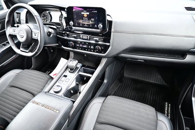 2025 Nissan Pathfinder Rock Creek®