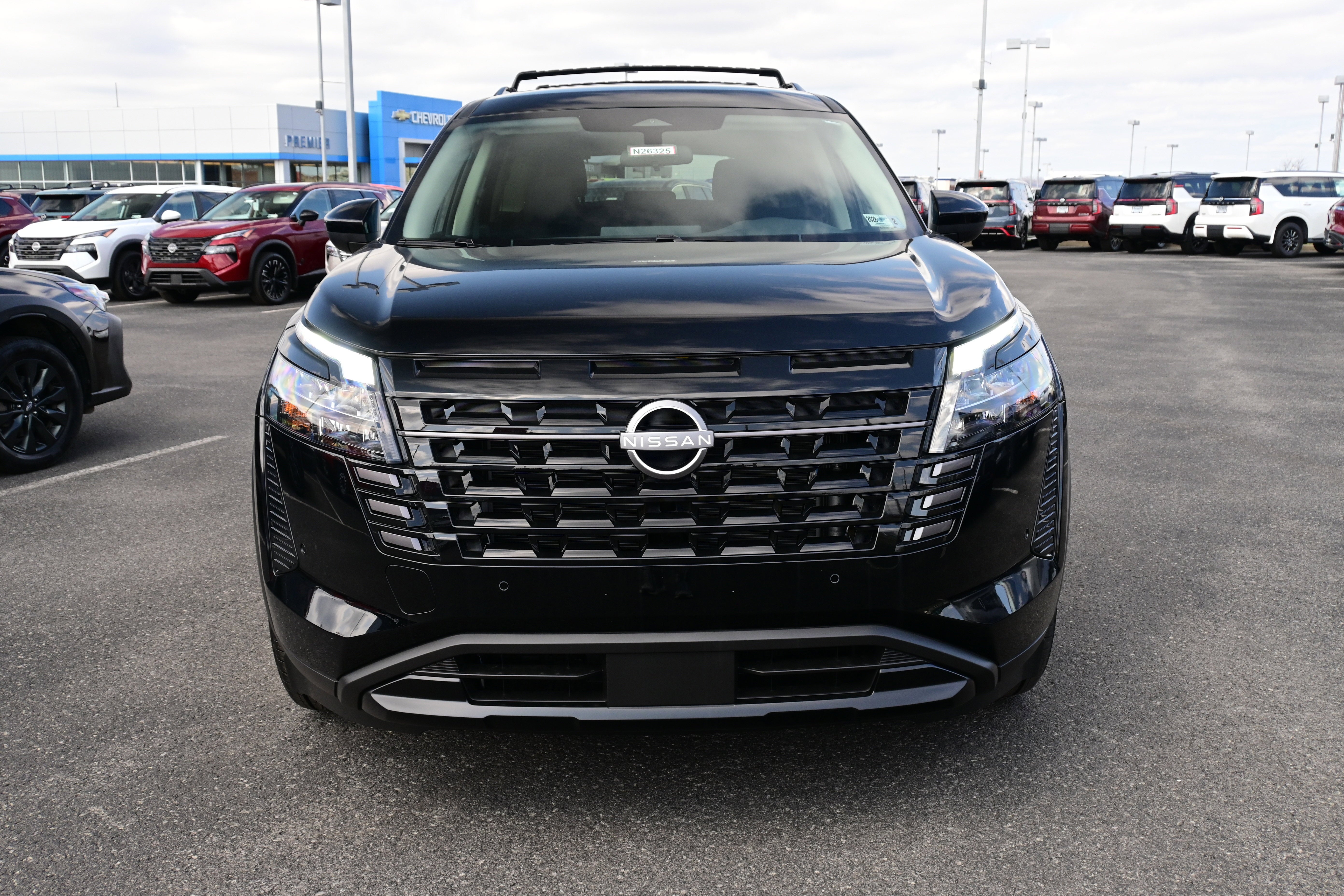 2026 Nissan Pathfinder SV