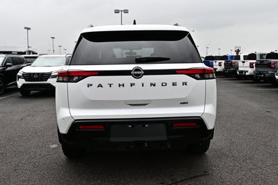 2026 Nissan Pathfinder SV