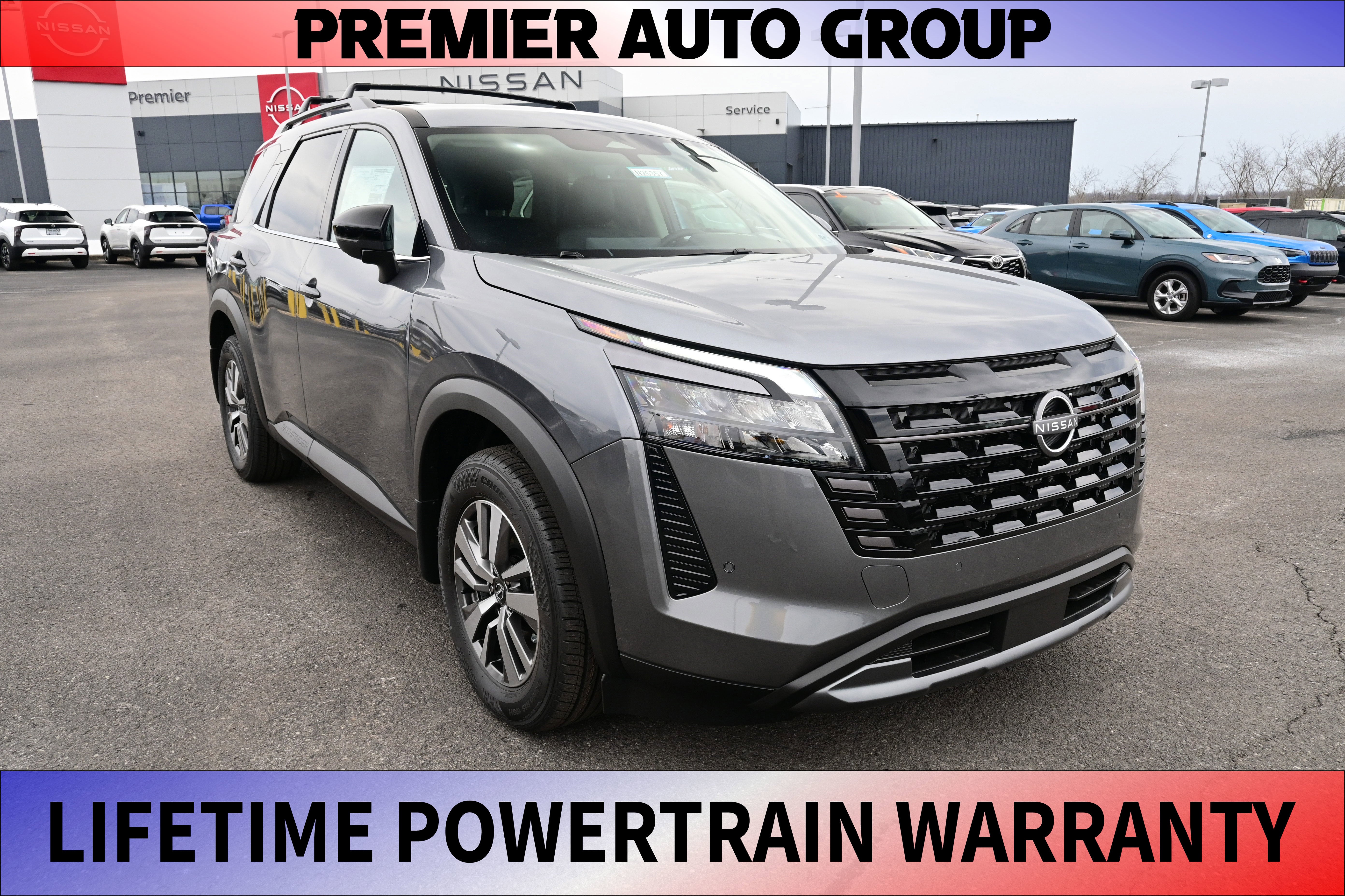 2026 Nissan Pathfinder SL