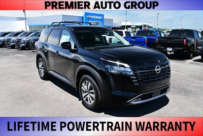 2026 Nissan Pathfinder SL