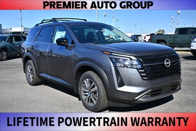 2026 Nissan Pathfinder SL