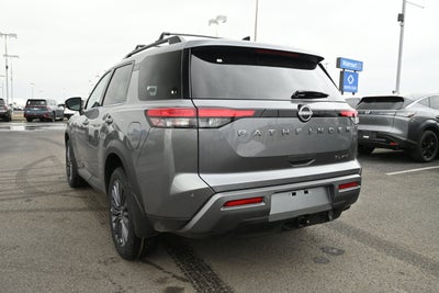 2026 Nissan Pathfinder SL