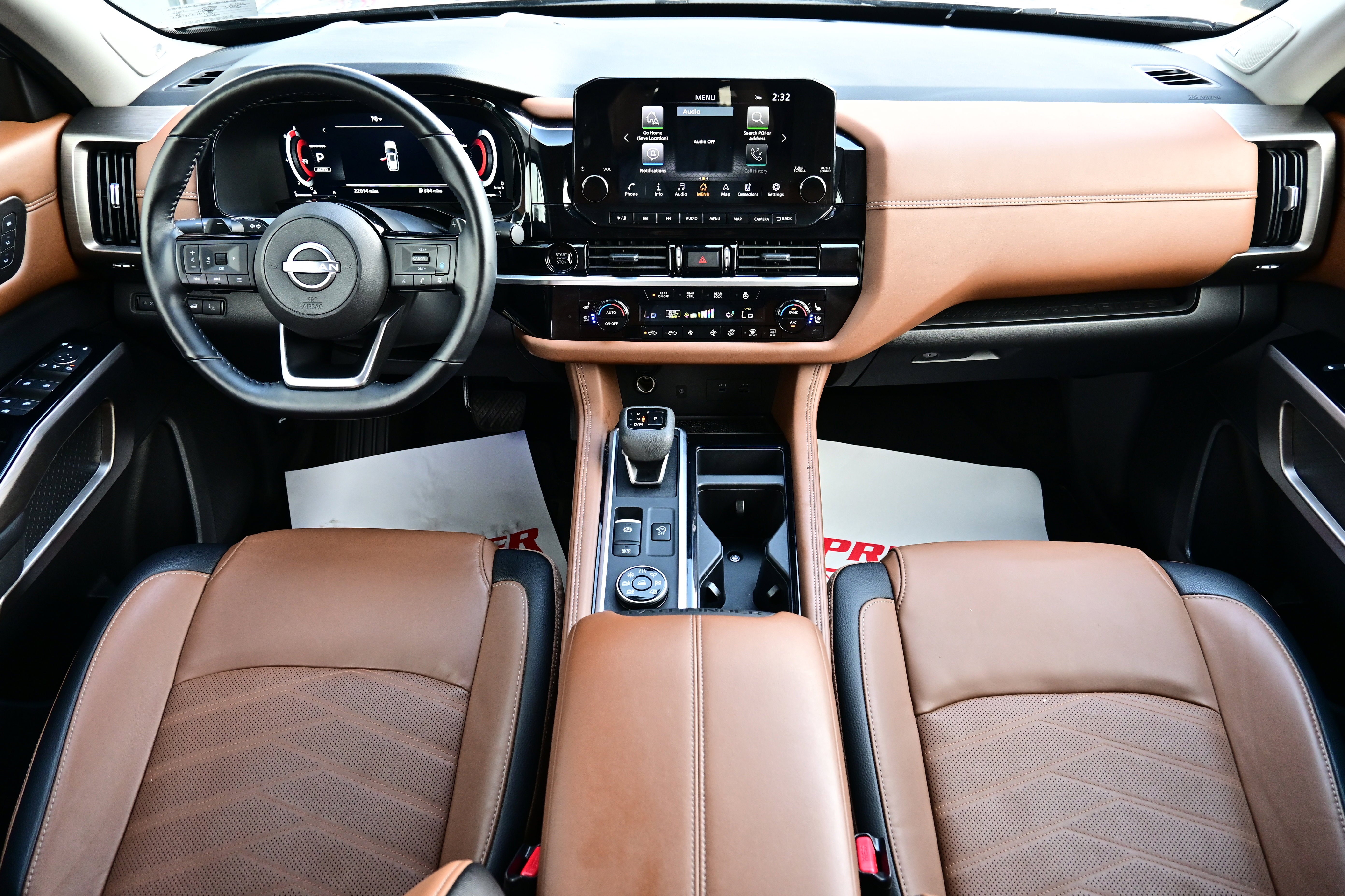 2025 Nissan Pathfinder Platinum