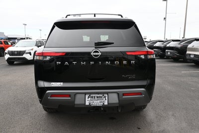 2026 Nissan Pathfinder Platinum