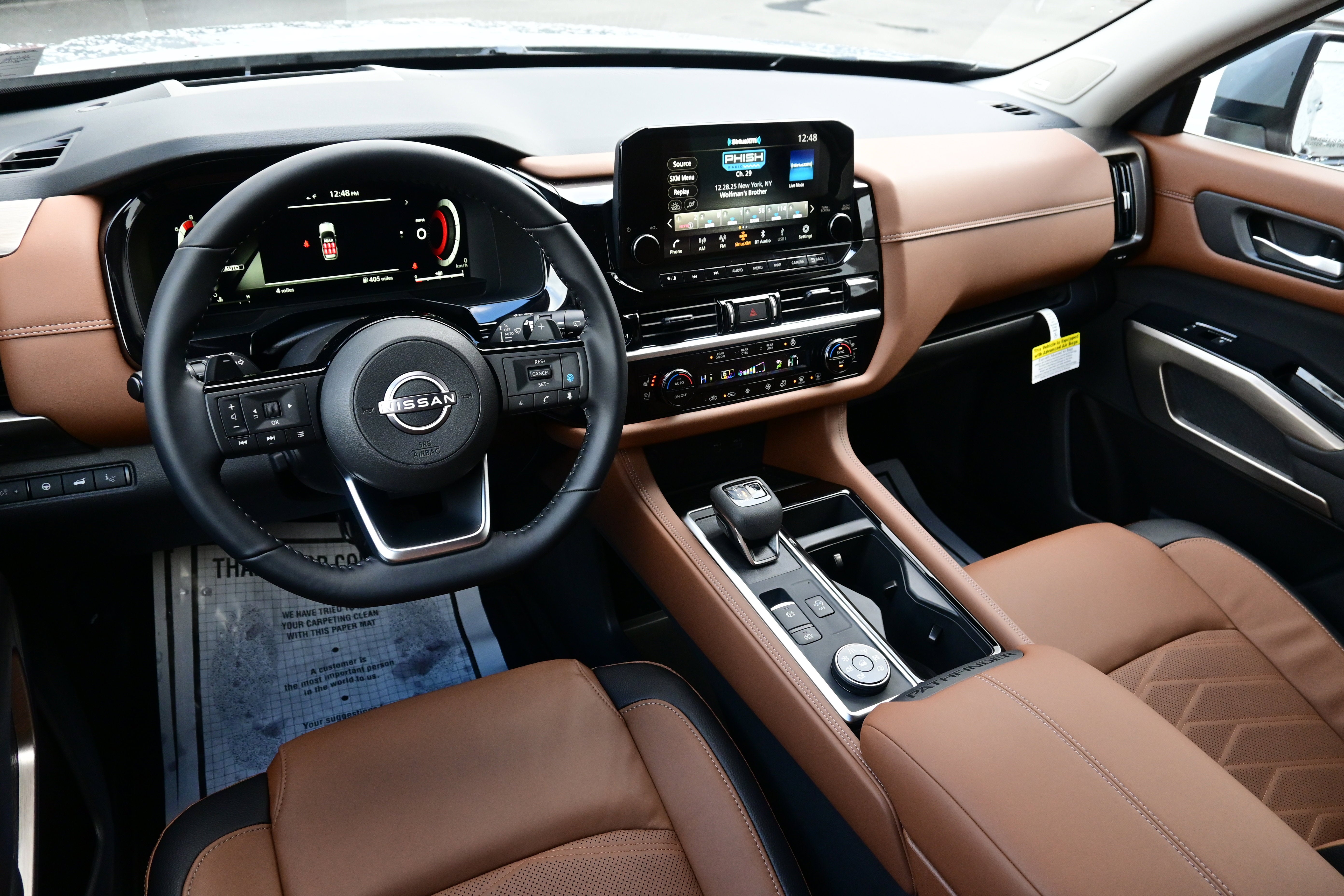 2025 Nissan Pathfinder Platinum