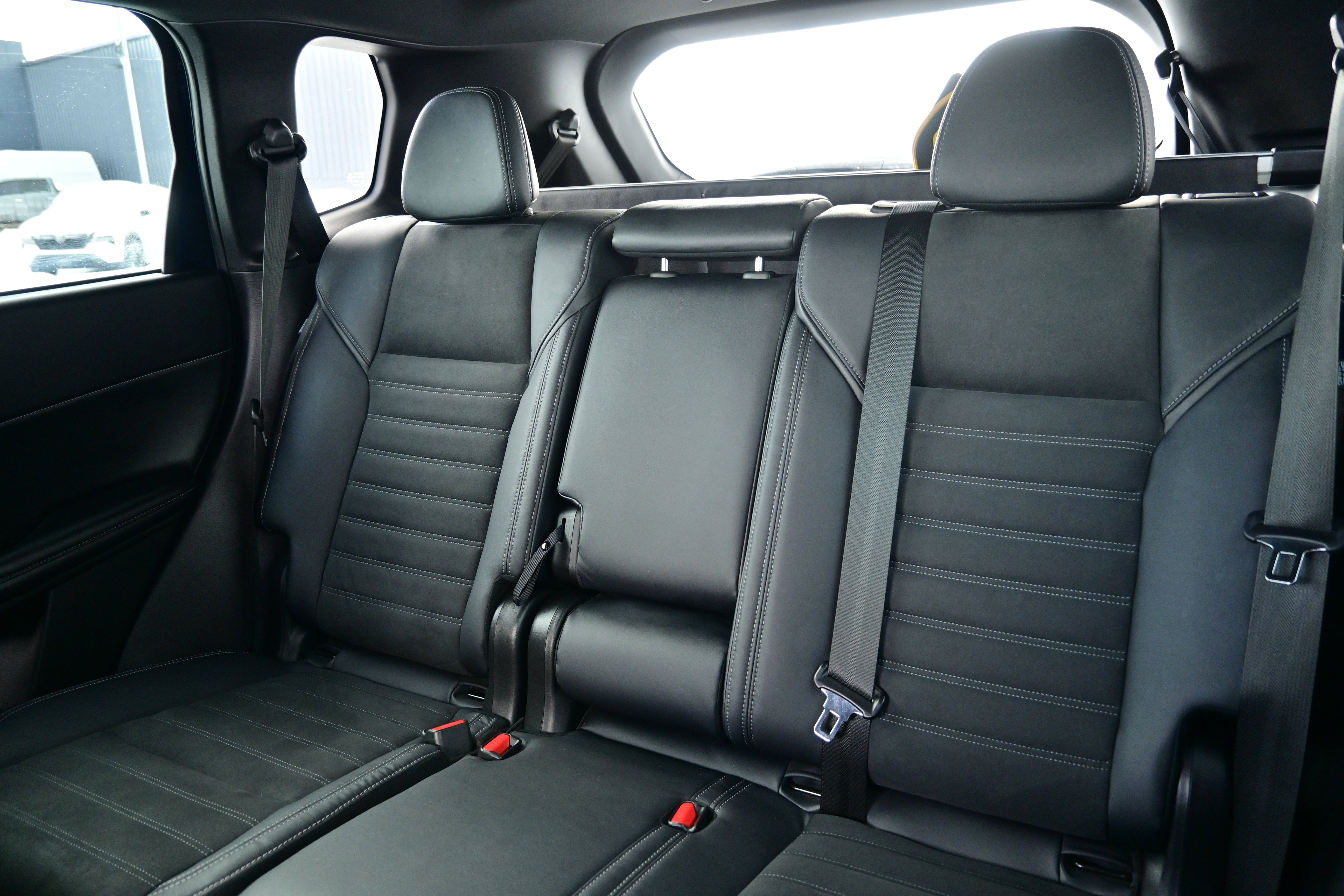 2022 Mitsubishi Outlander Black Edition