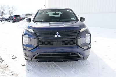 2022 Mitsubishi Outlander Black Edition