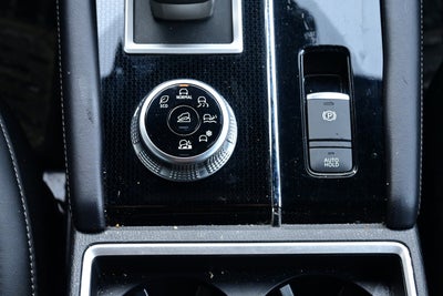 2022 Mitsubishi Outlander Black Edition