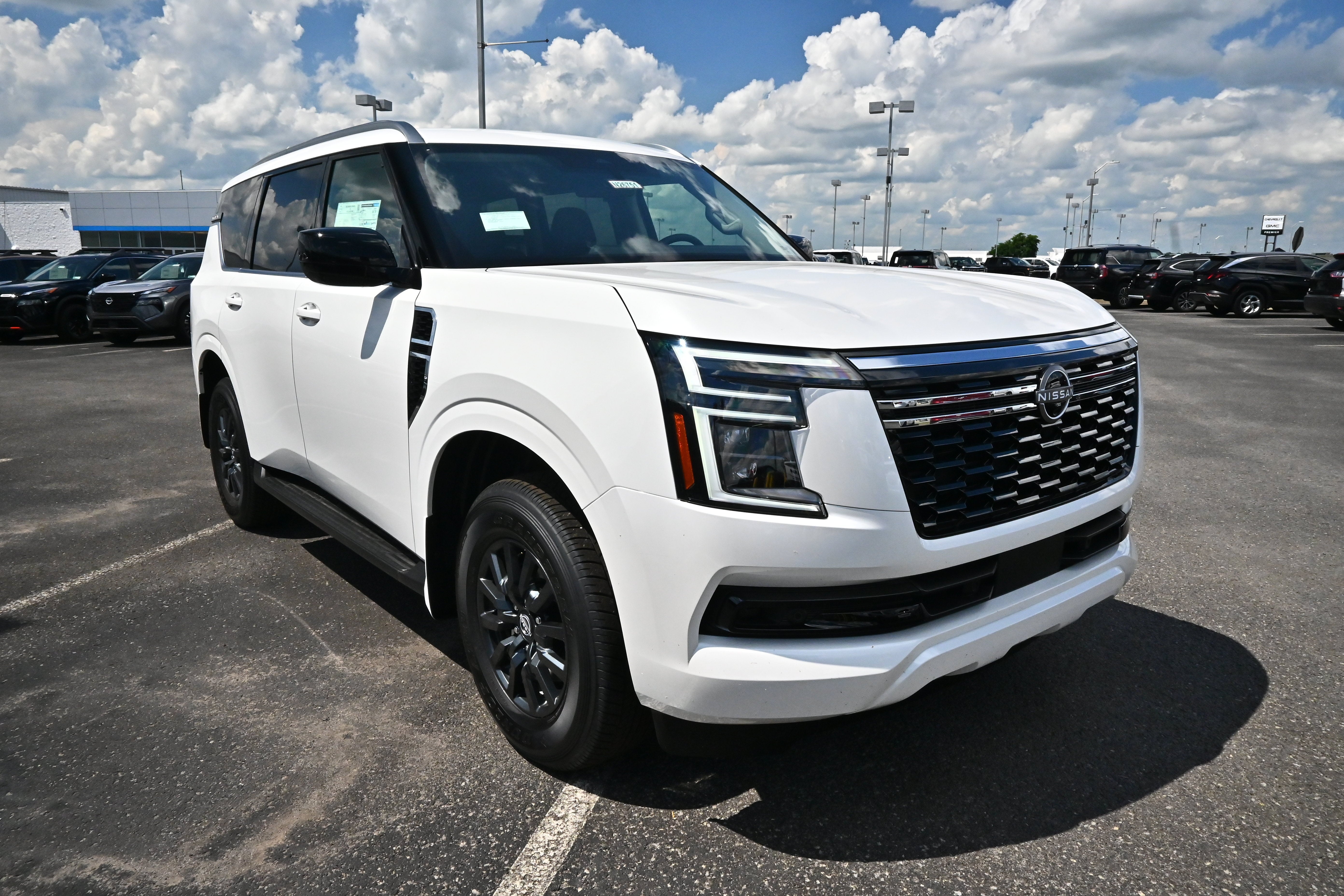 2026 Nissan Armada SV