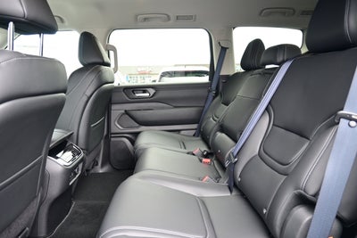 2026 Nissan Armada SV