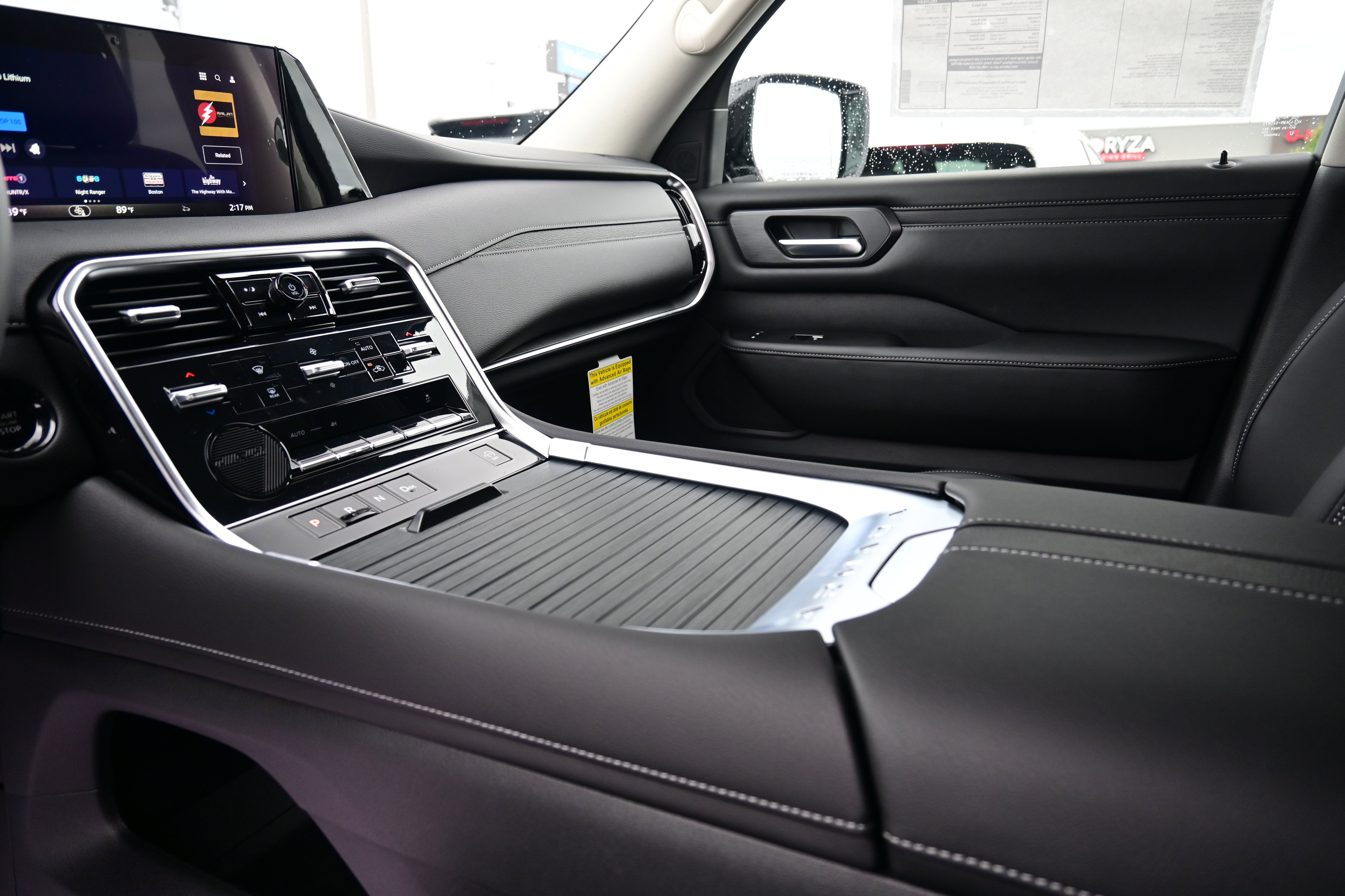 2026 Nissan Armada SV