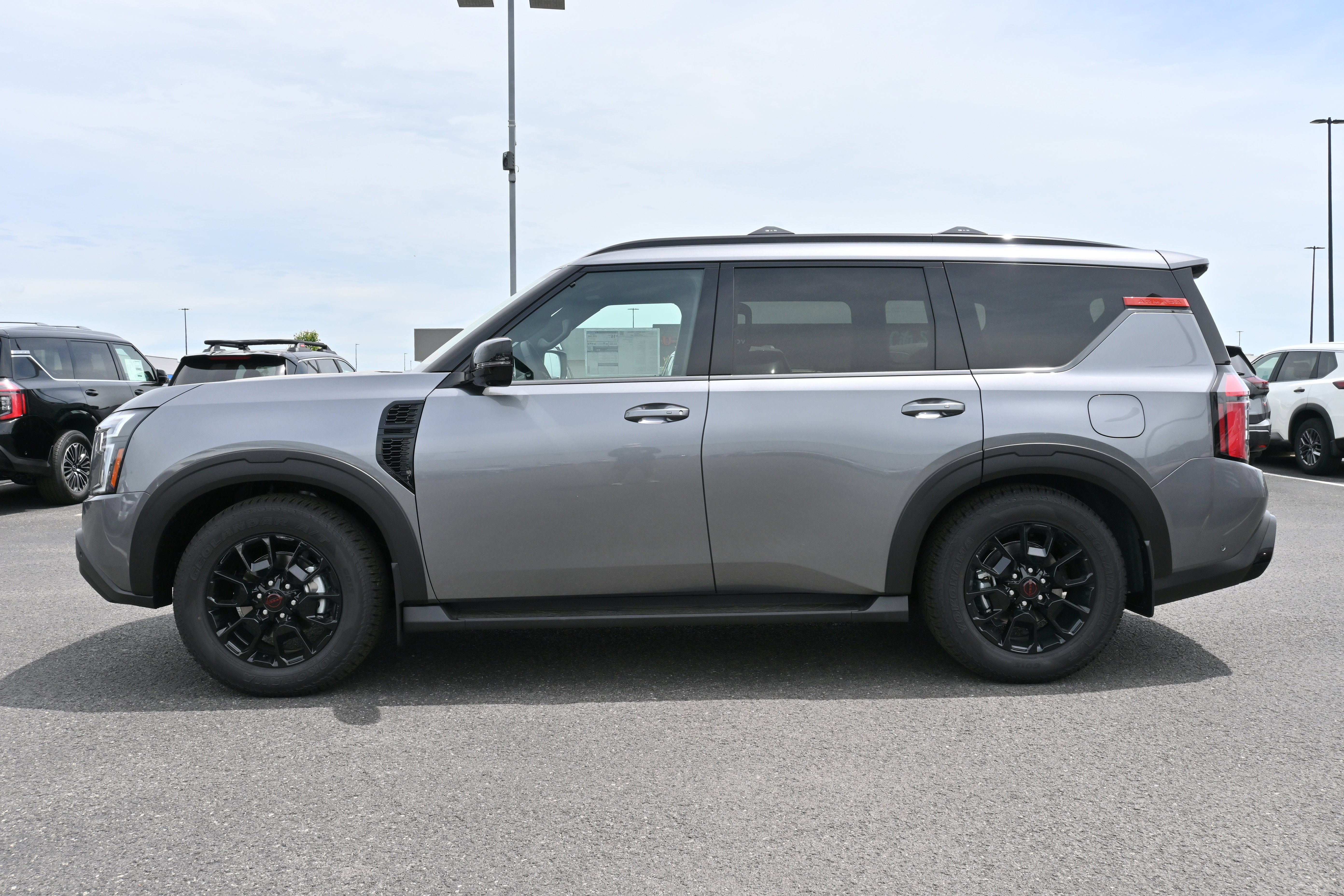 2025 Nissan Armada PRO-4X®