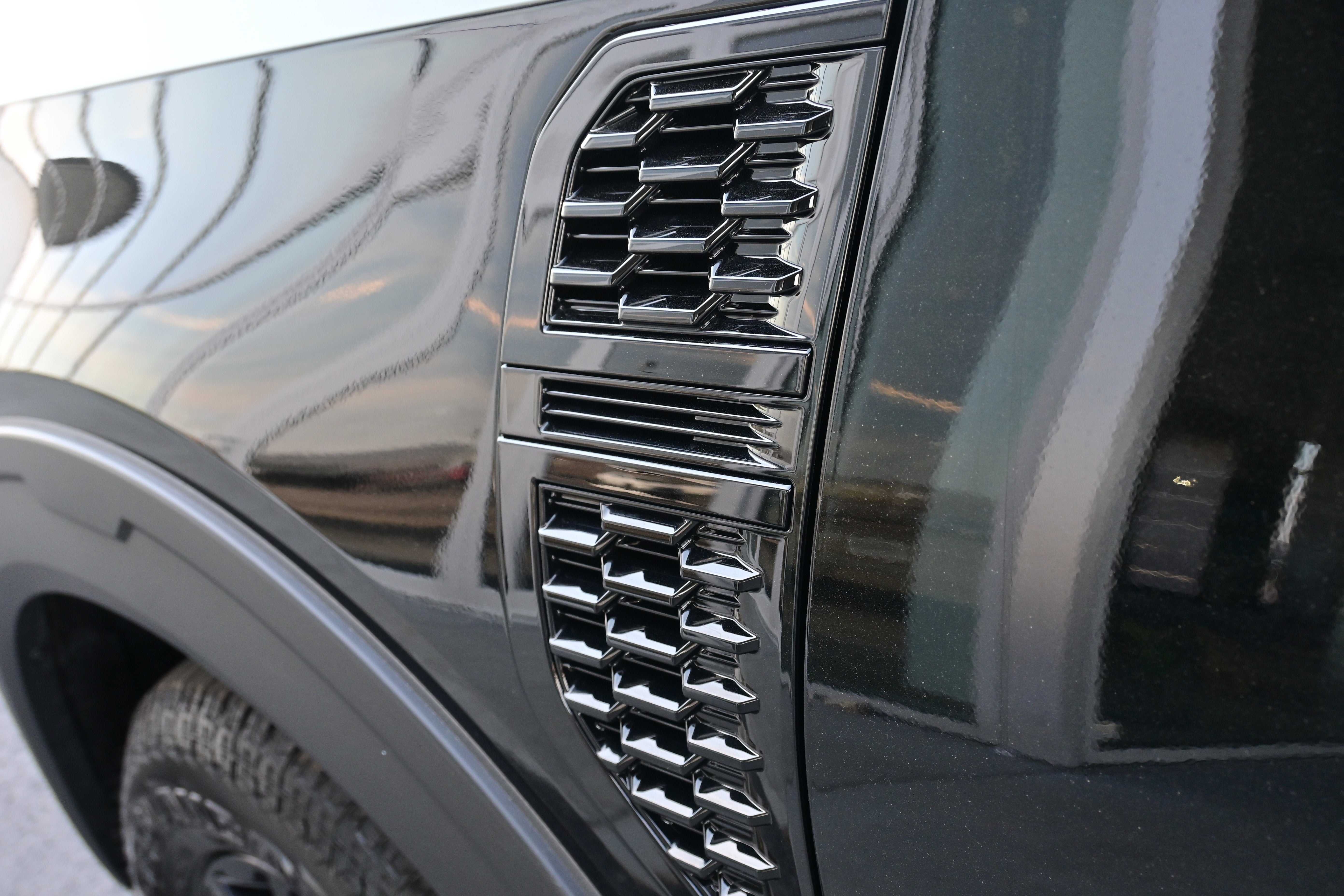 2025 Nissan Armada PRO-4X®