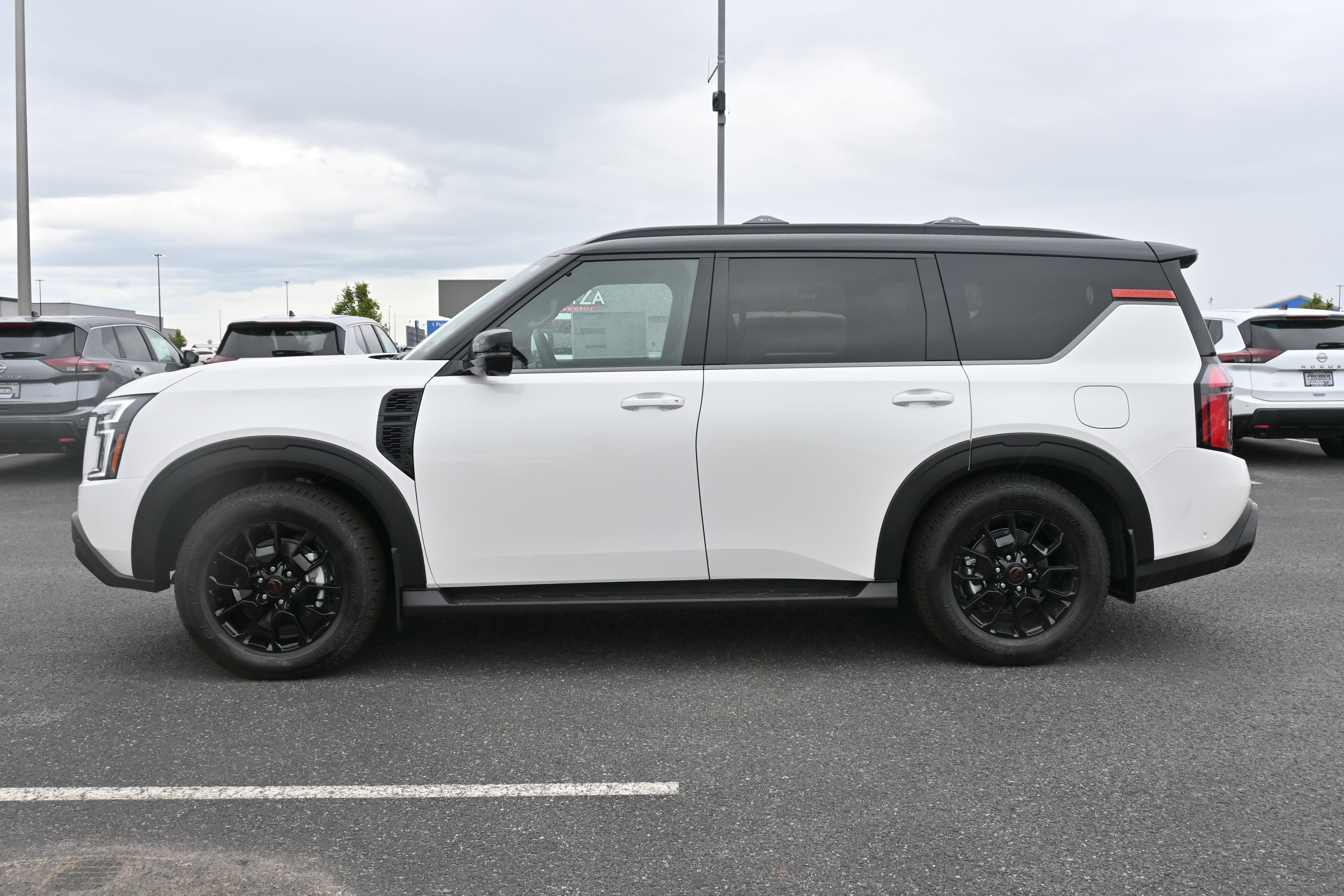 2025 Nissan Armada PRO-4X®