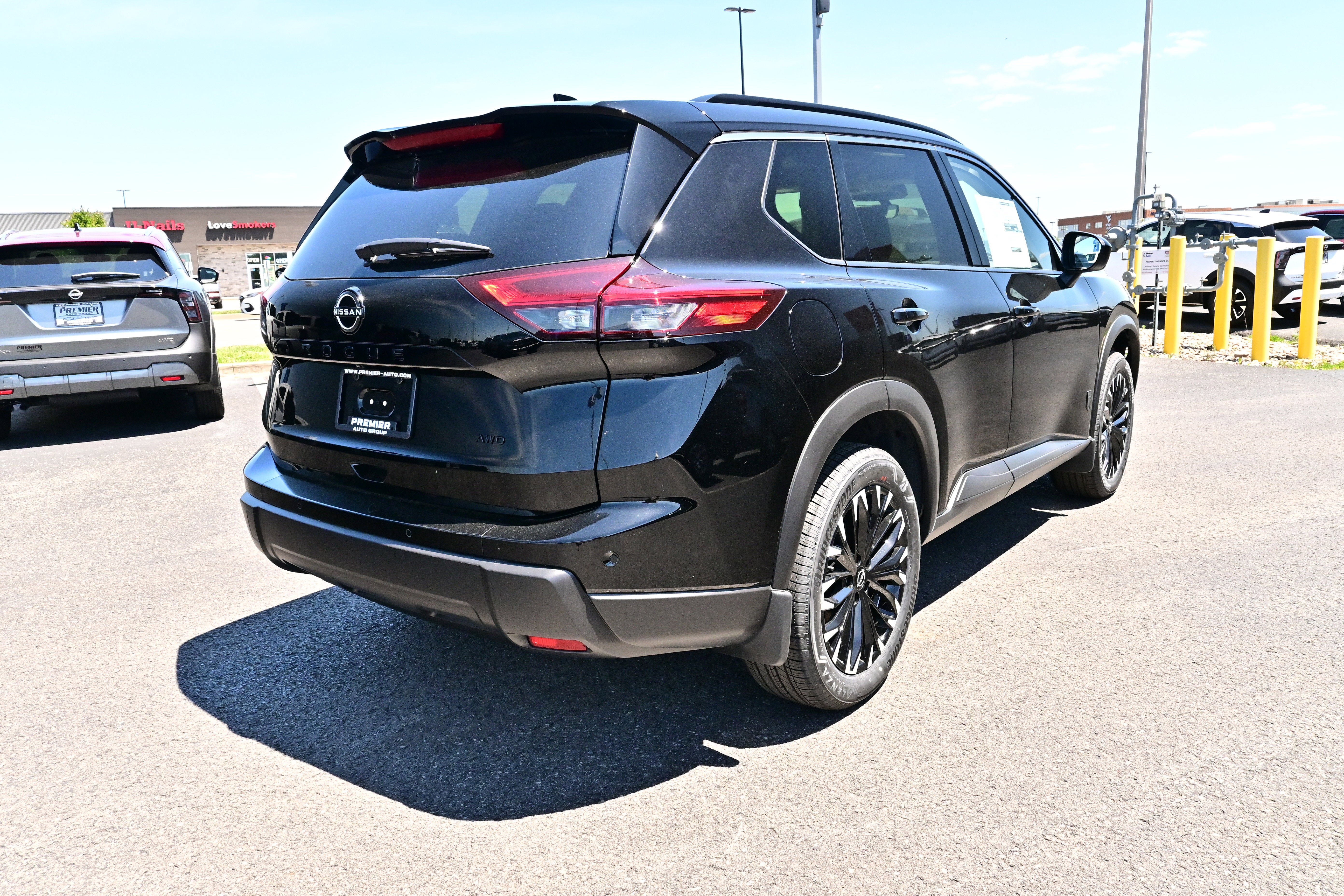 2026 Nissan Rogue Dark Armor™