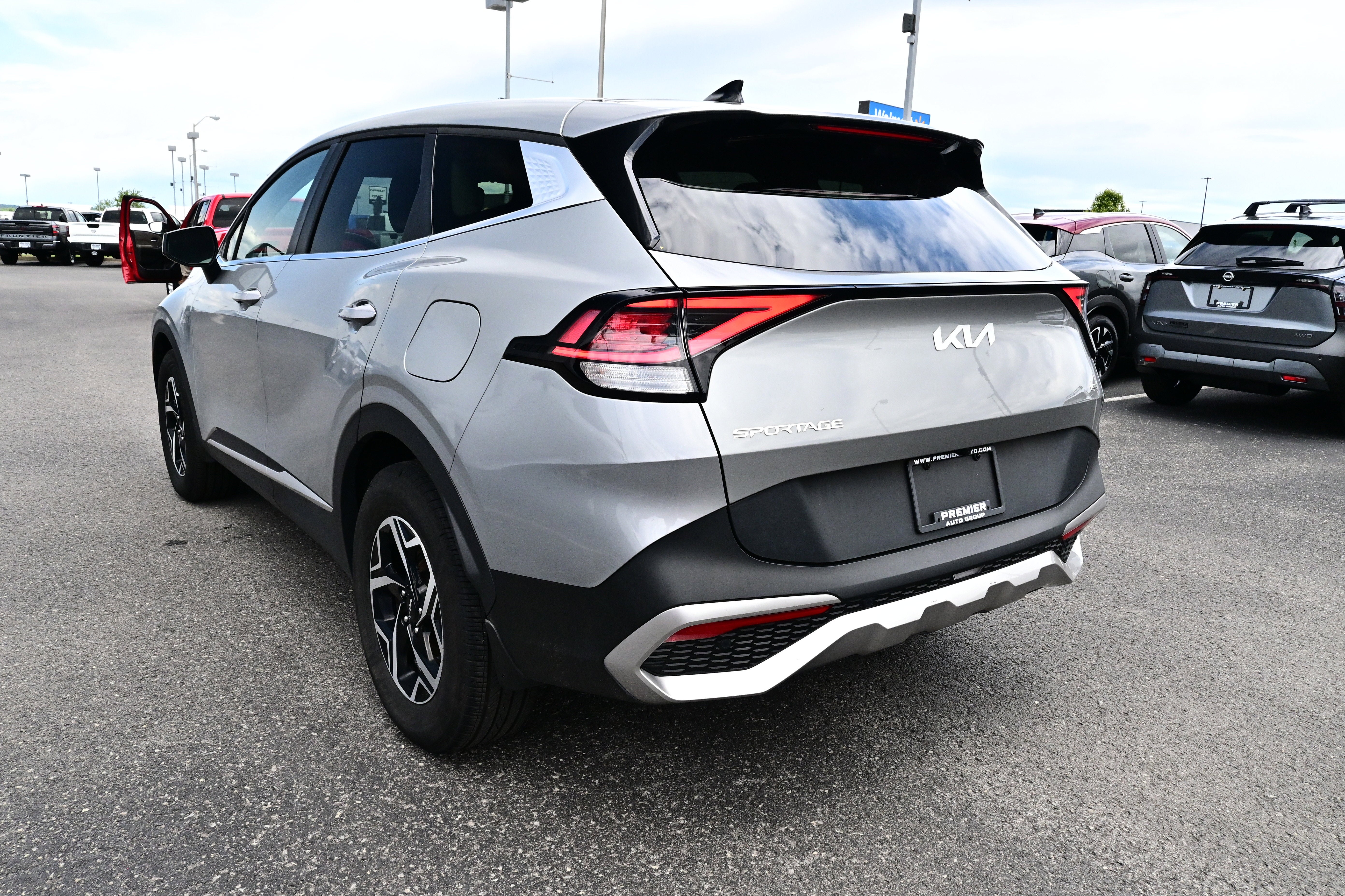 2023 Kia Sportage LX