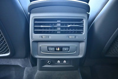 2026 Audi Q7 Premium