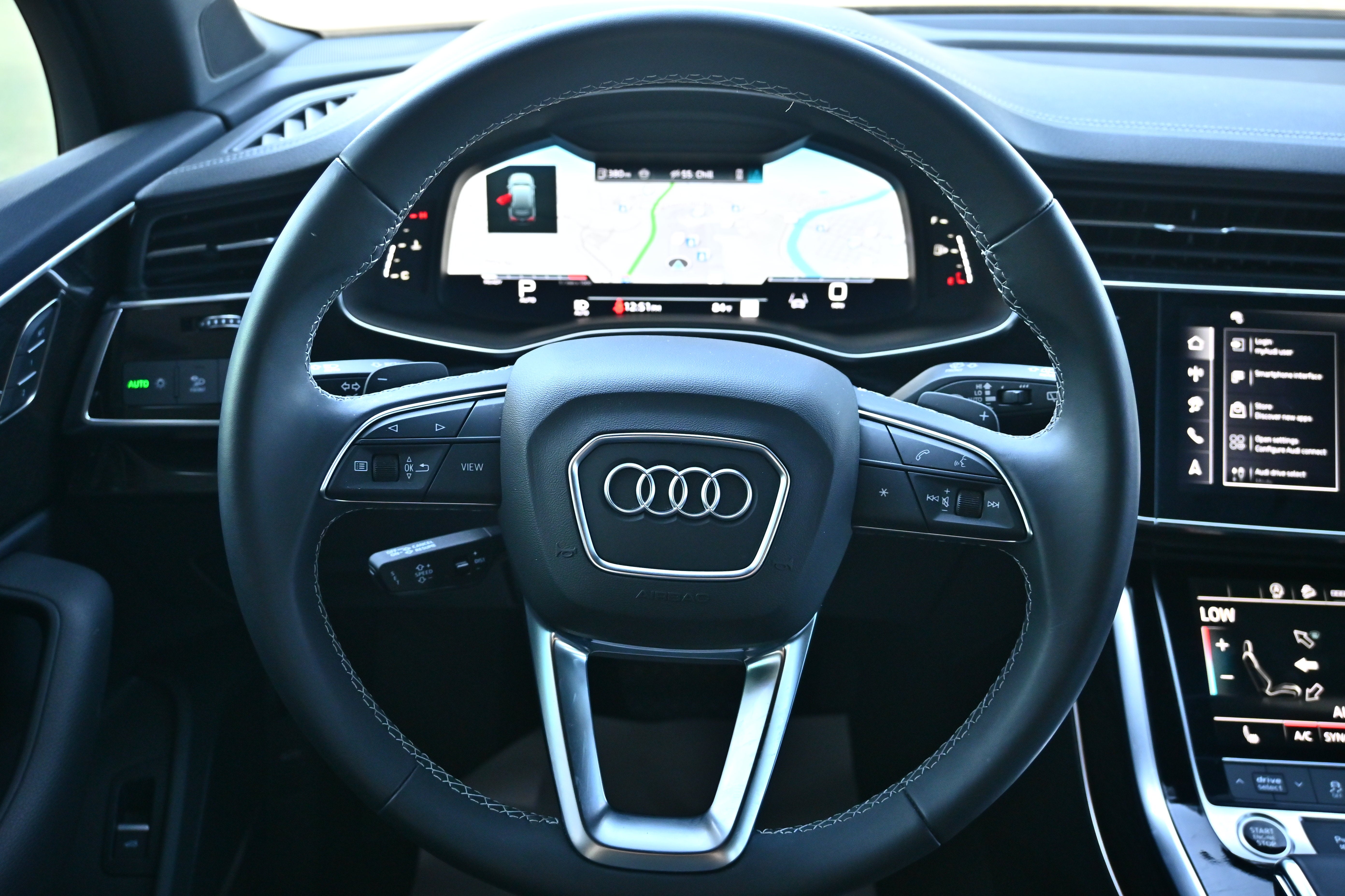 2026 Audi Q7 Premium