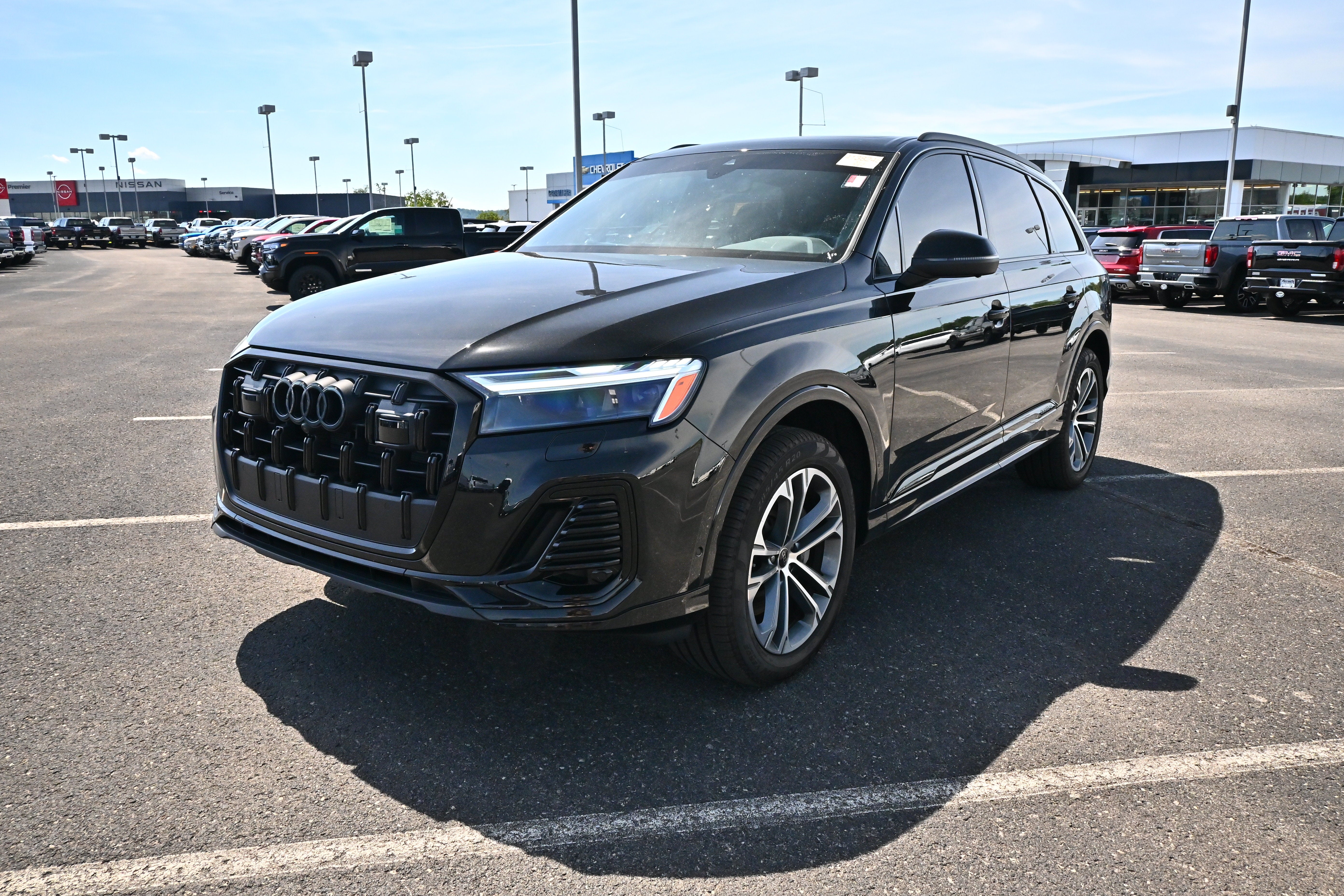 2026 Audi Q7 Premium