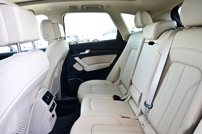 2022 Audi Q5 Premium Plus