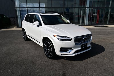 2024 Volvo XC90 Ultimate Bright Theme