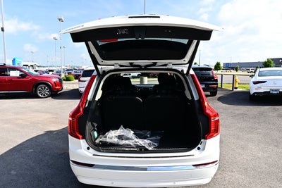 2024 Volvo XC90 Ultimate Bright Theme