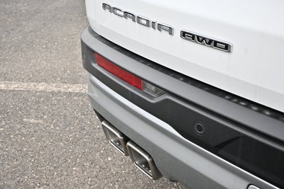 2027 GMC Acadia Elevation