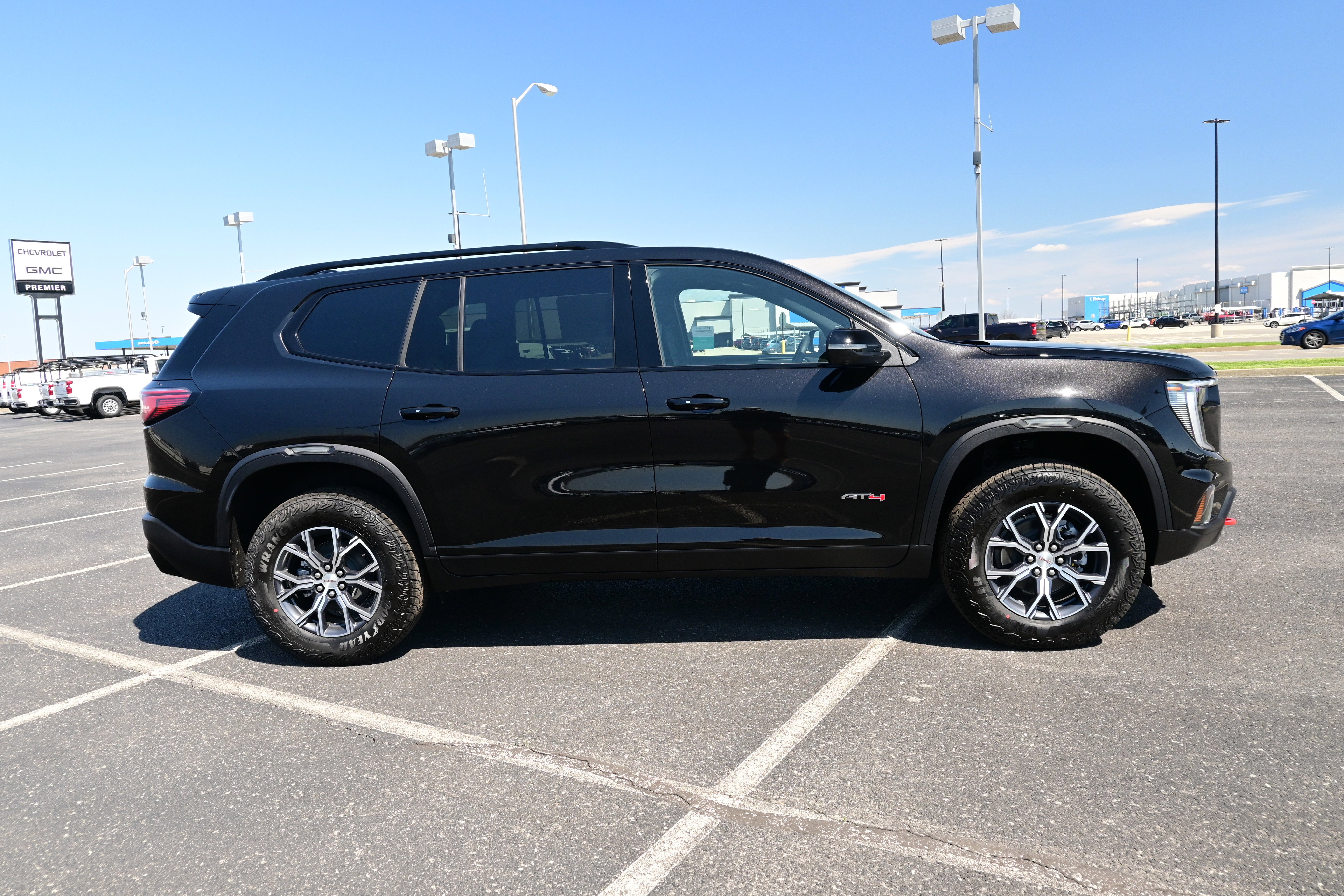 2026 GMC Acadia AT4