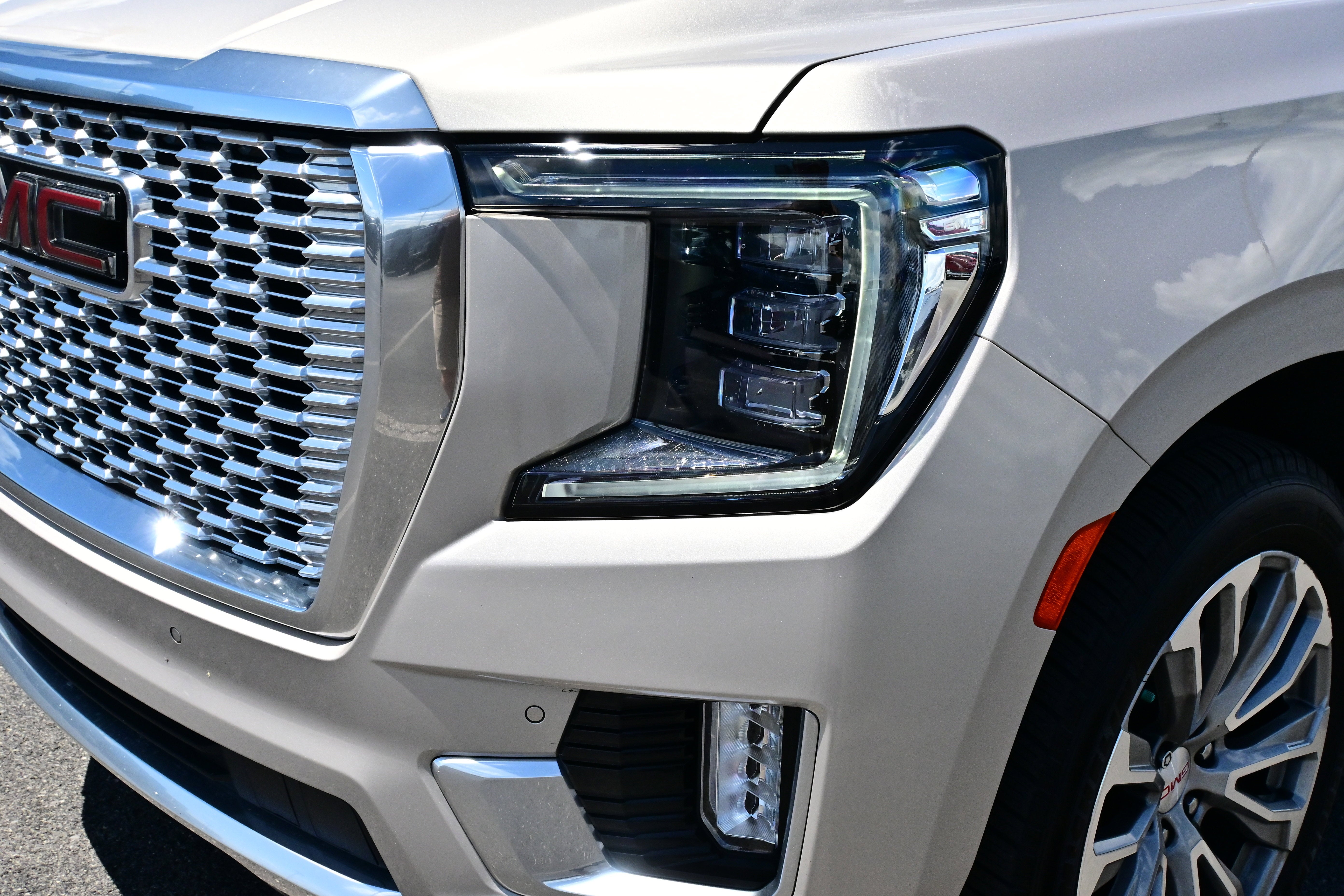 2021 GMC Yukon Denali