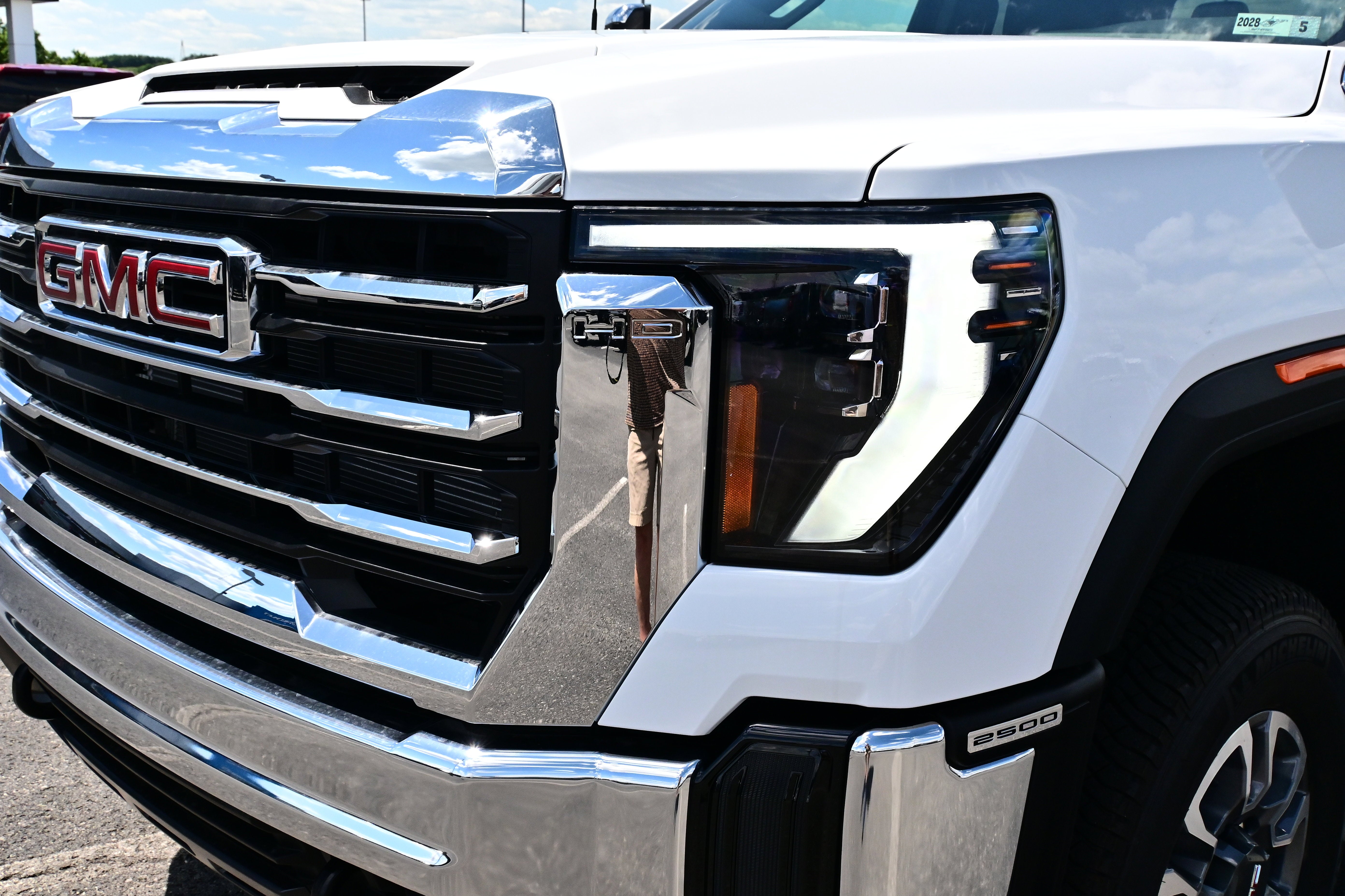 2026 GMC Sierra 2500 HD SLT