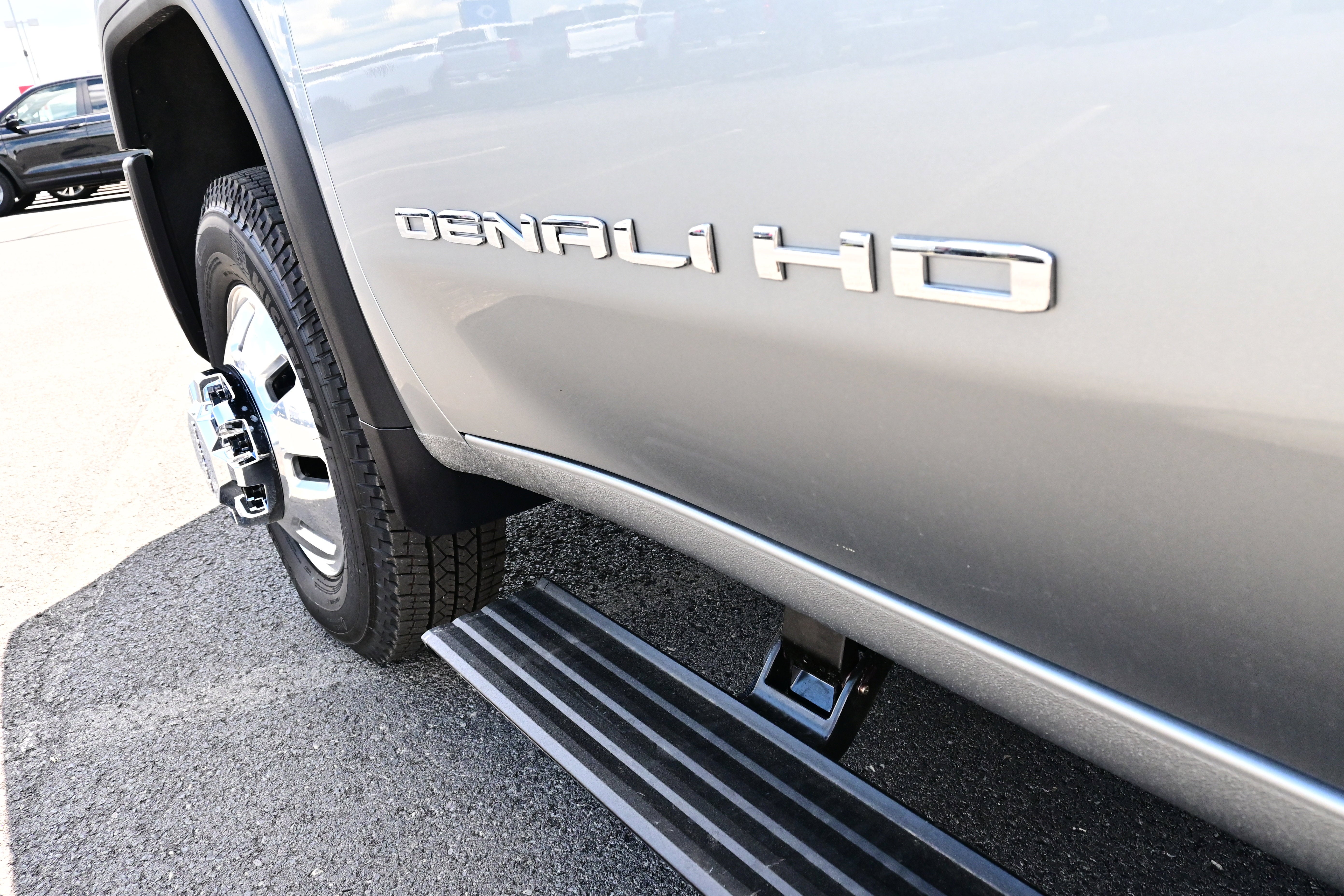 2026 GMC Sierra 3500 HD Denali DRW