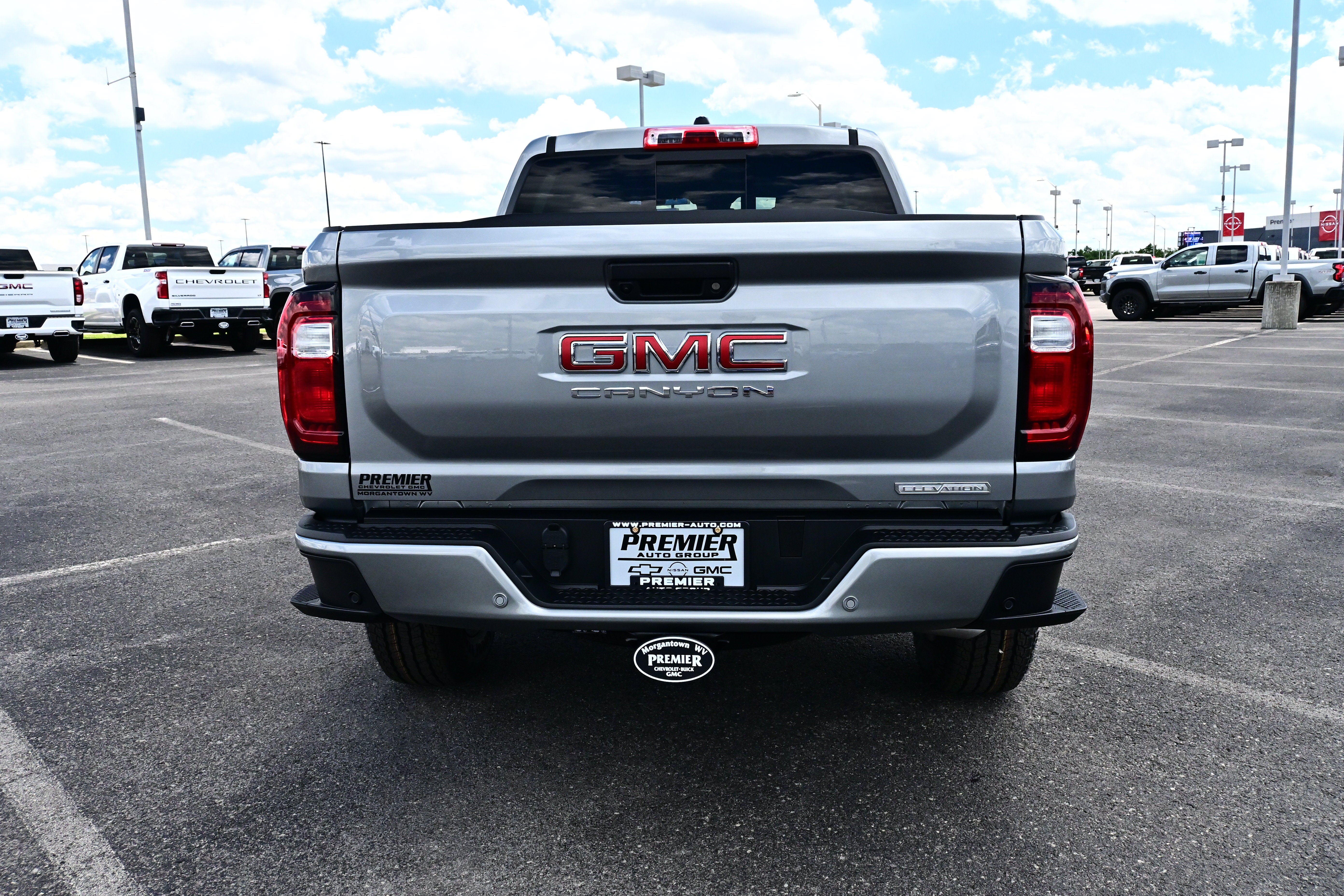 2026 GMC Canyon Elevation