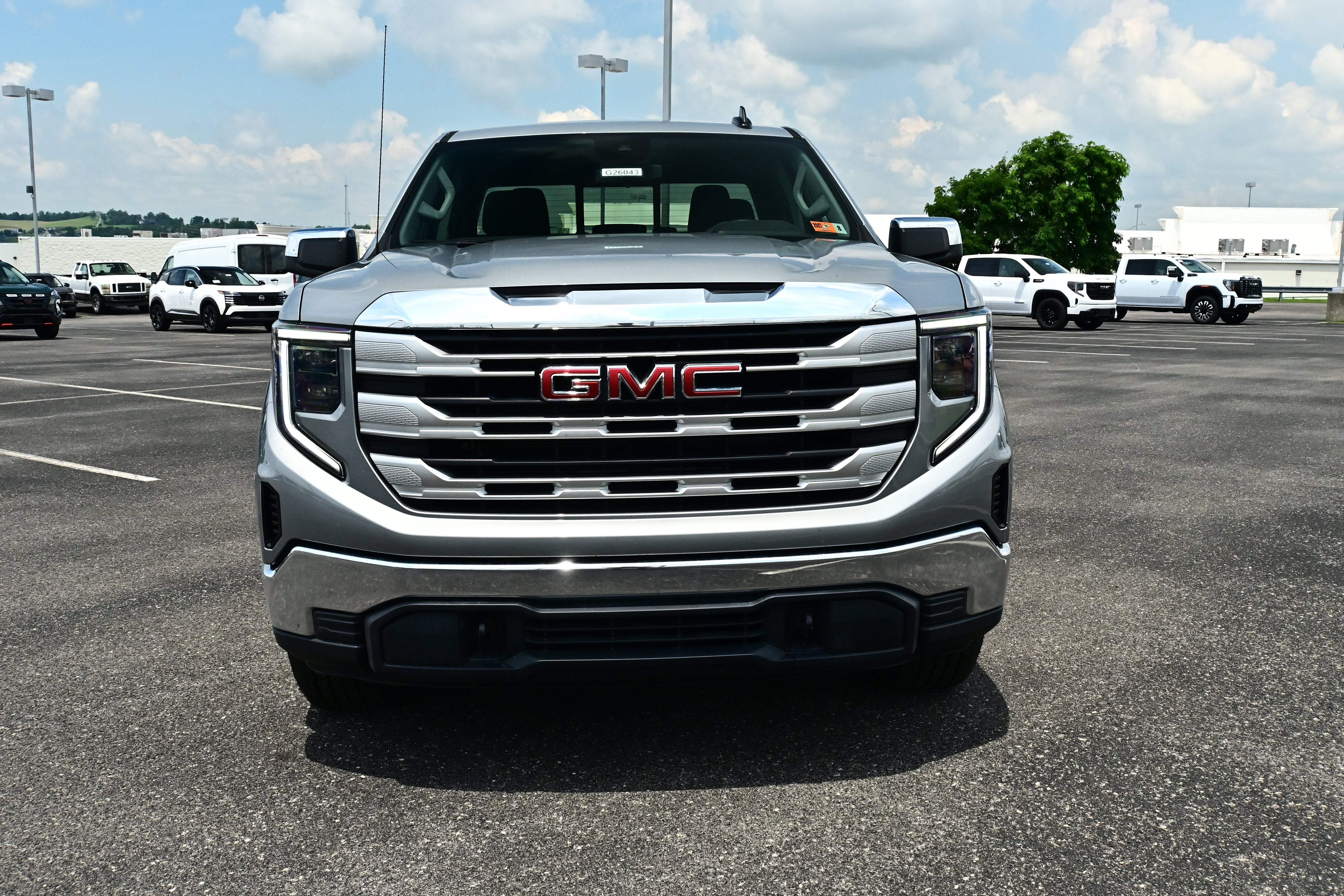 2026 GMC Sierra 1500 SLE