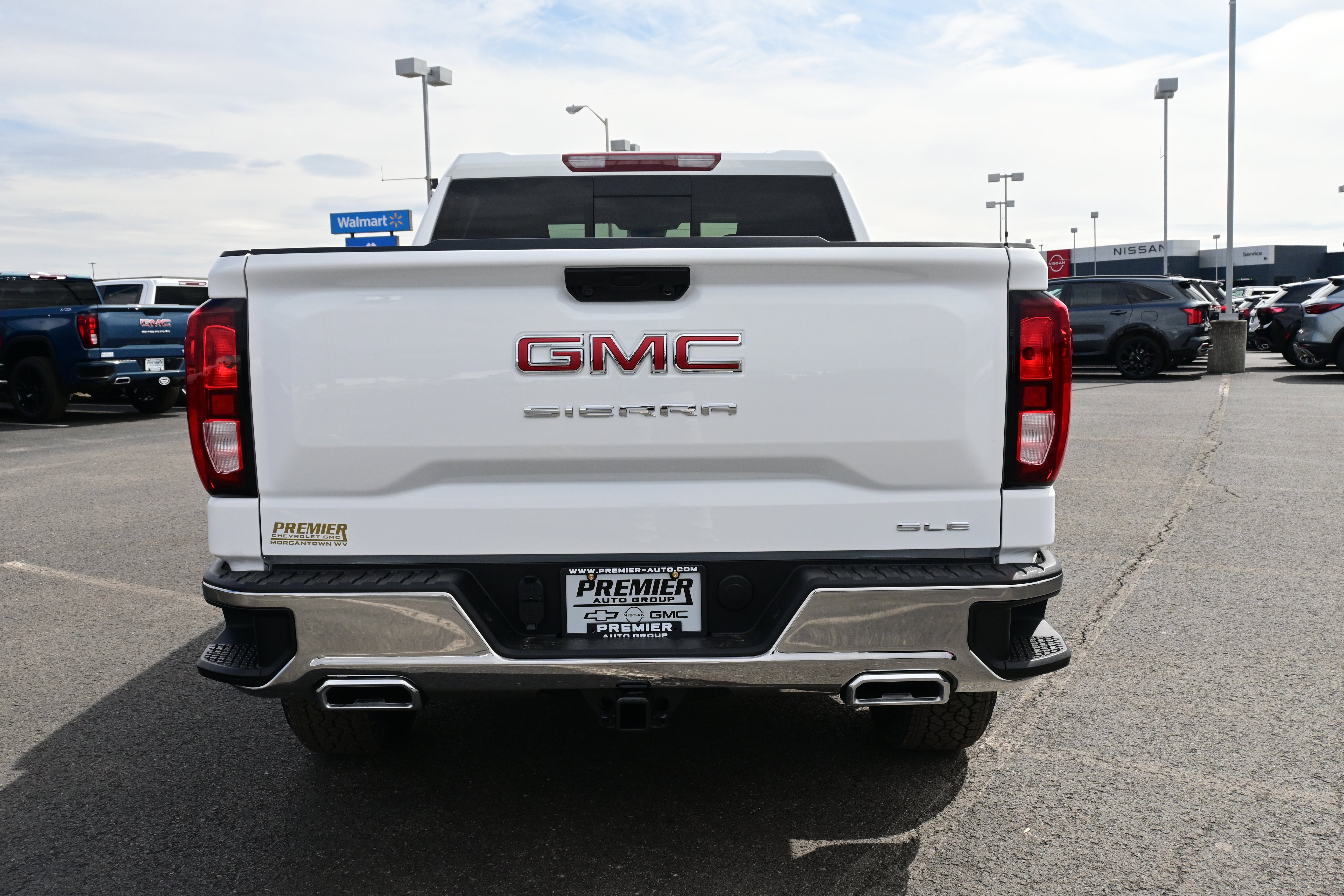 2026 GMC Sierra 1500 SLE