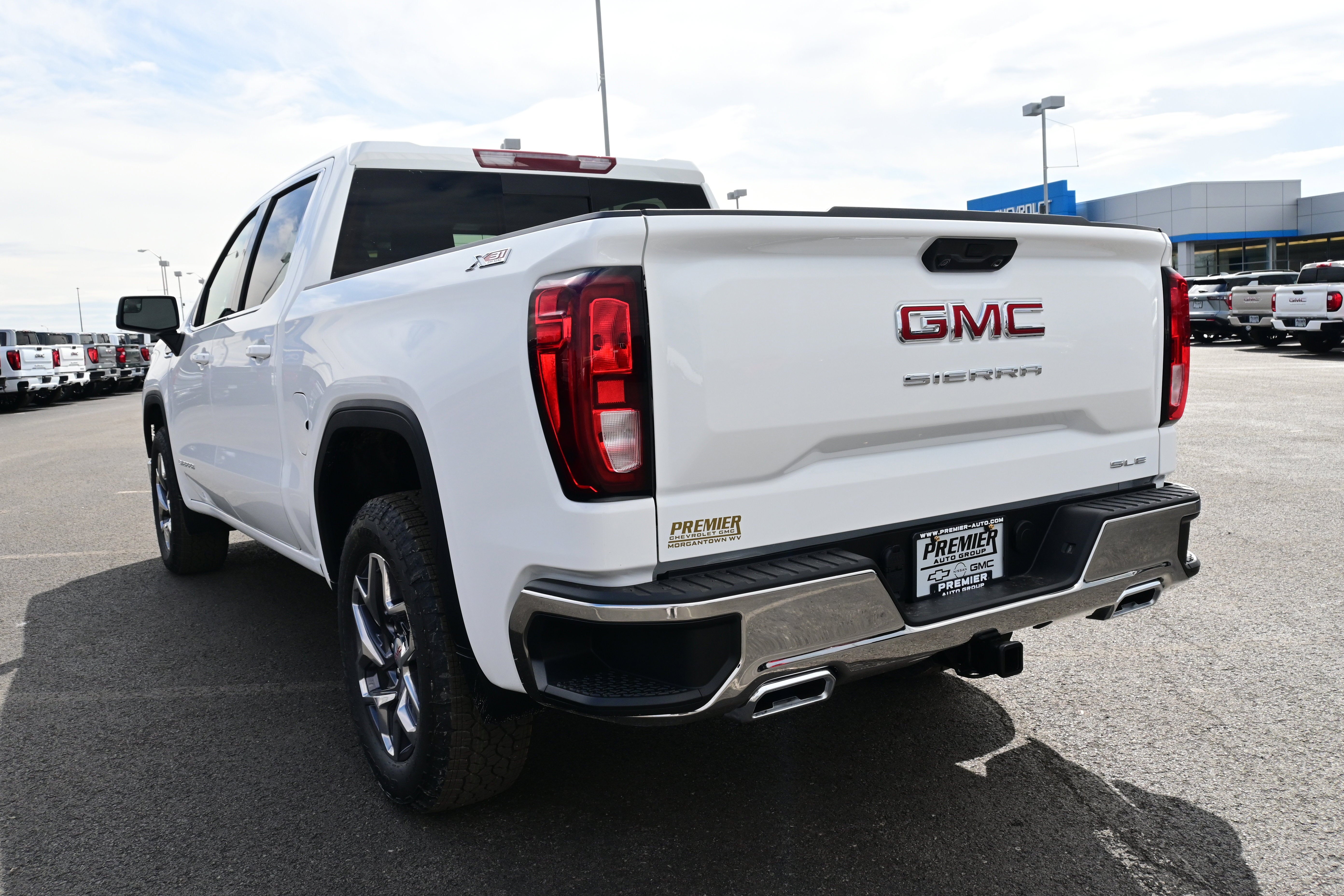 2026 GMC Sierra 1500 SLE
