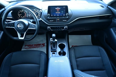 2022 Nissan Altima 2.5 SV