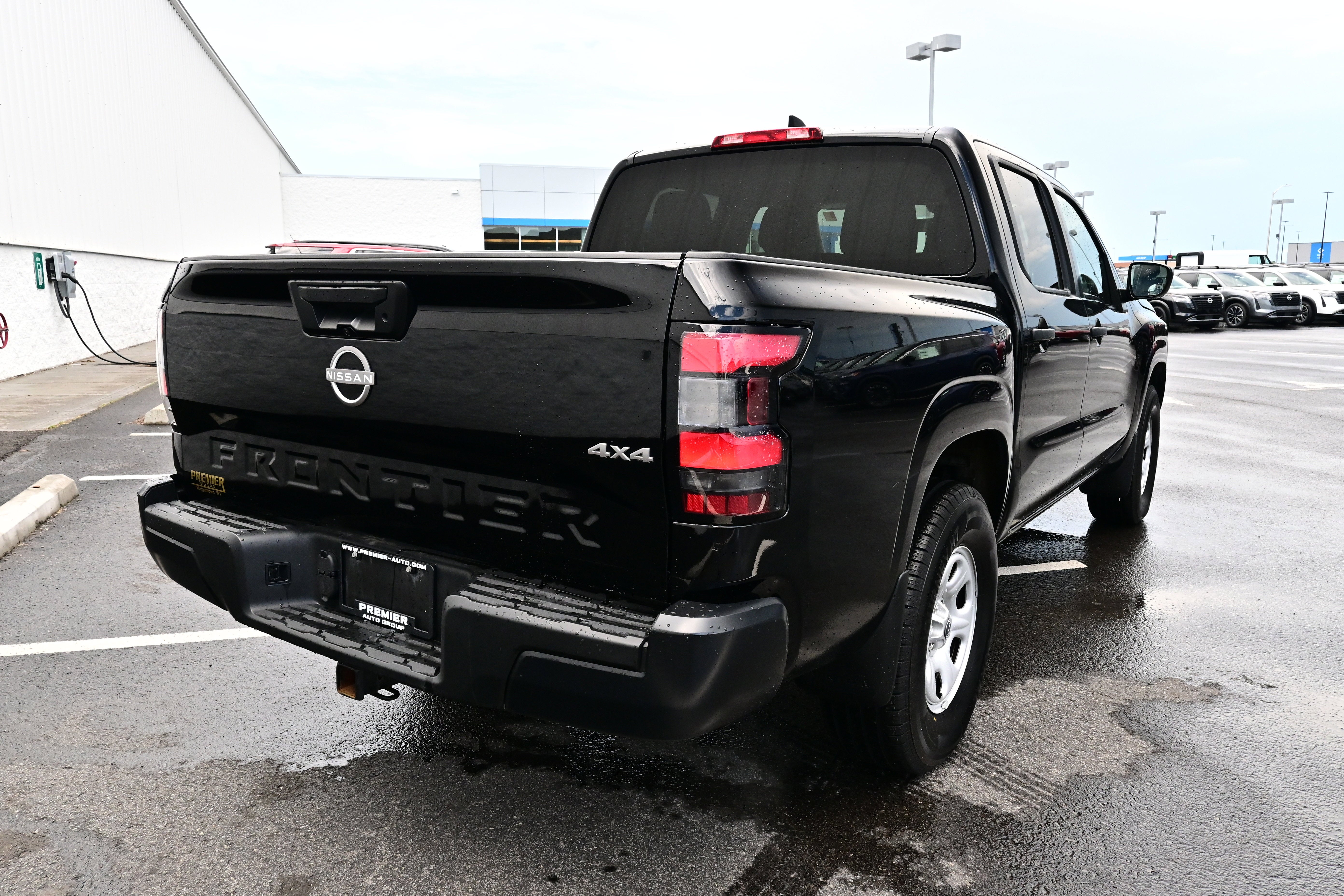 2024 Nissan Frontier S