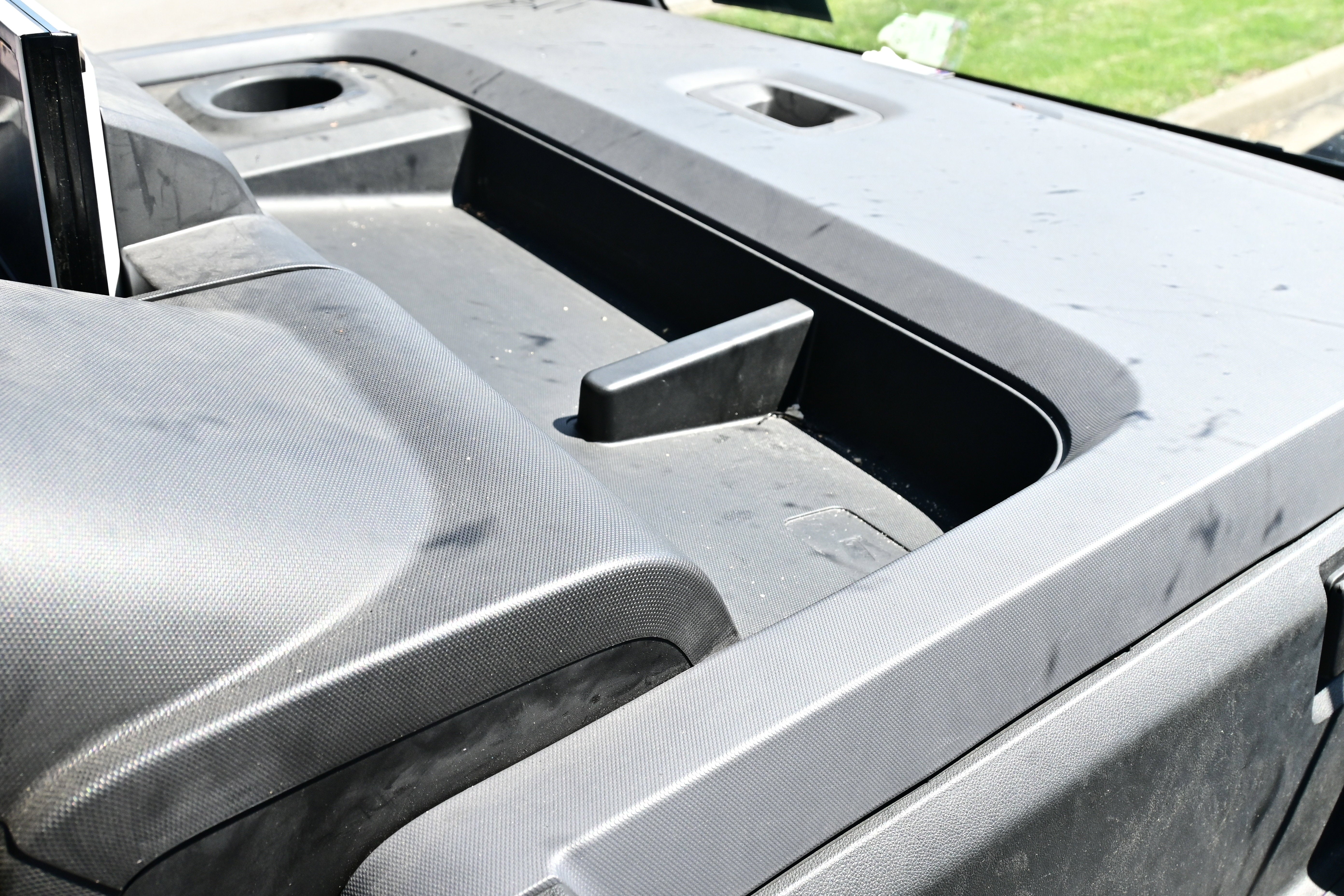 2024 BrightDrop Zevo 400 EJY