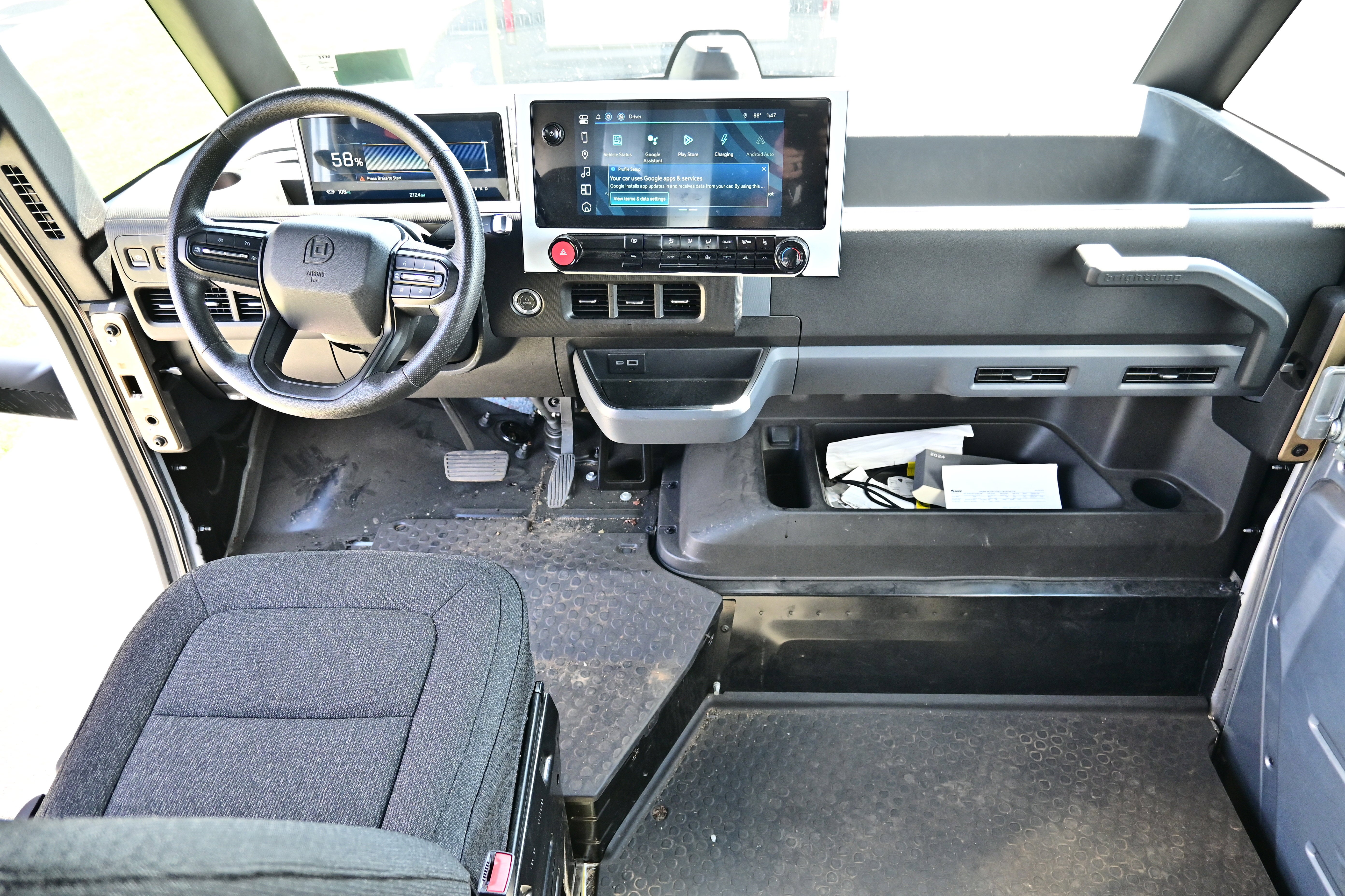 2024 BrightDrop Zevo 400 EJY